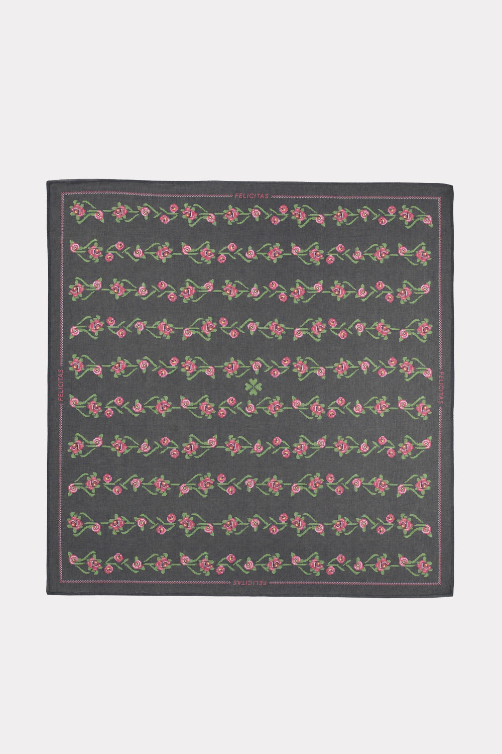 felicitas-ariane-damentuch-100x100-modal-kaschmir image 1