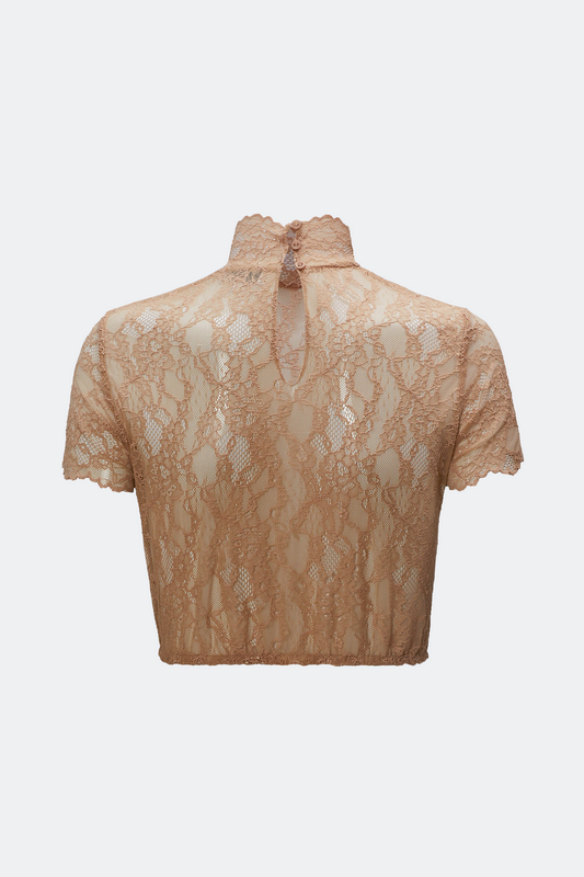 traumtrachten-dirndlbluse-wilhelmine-in-beige image 2