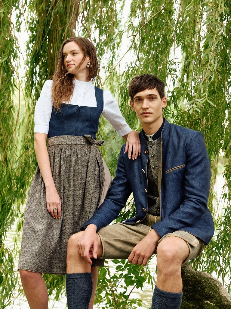 felicitas-damen-dirndl-deliah-leinen-stretch-mieder-in-marine-mit-schattendruck- image 5