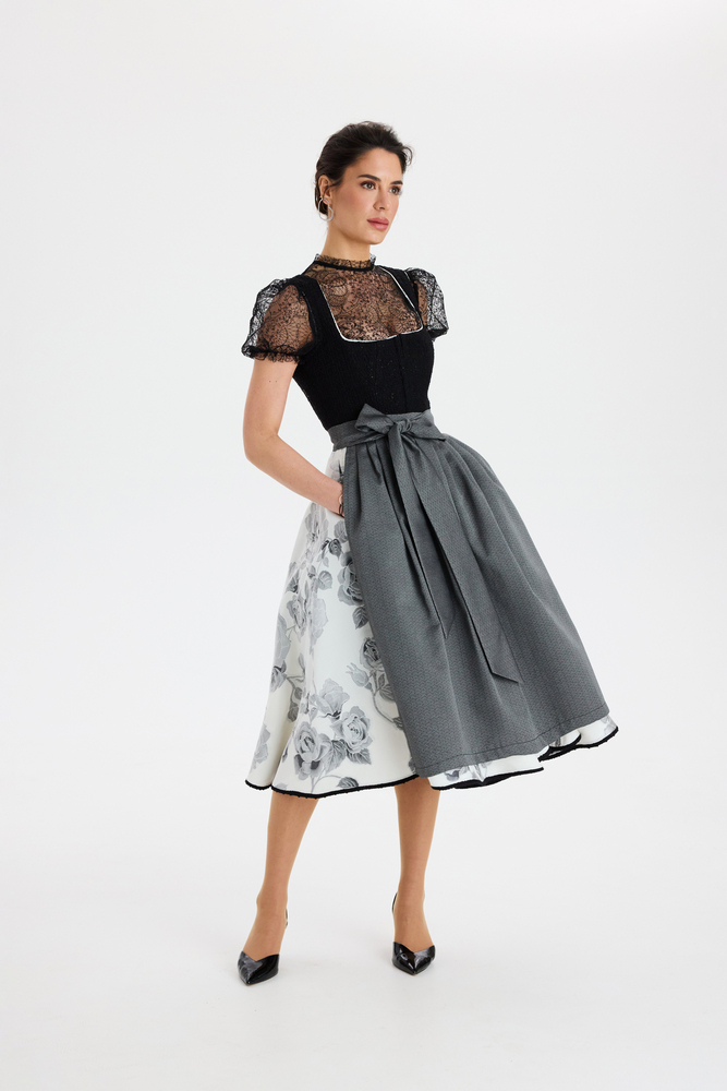 traumtrachten-dirndl-camilla-in-nero-schwarz-floral image 5