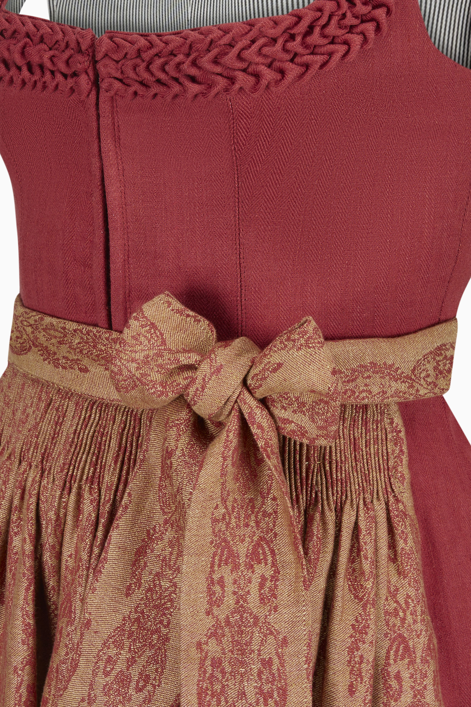 gottseidank-dirndl-vreni-dirndl-mit-hakenverschluss-und-herzchenr-sche-2 image 3