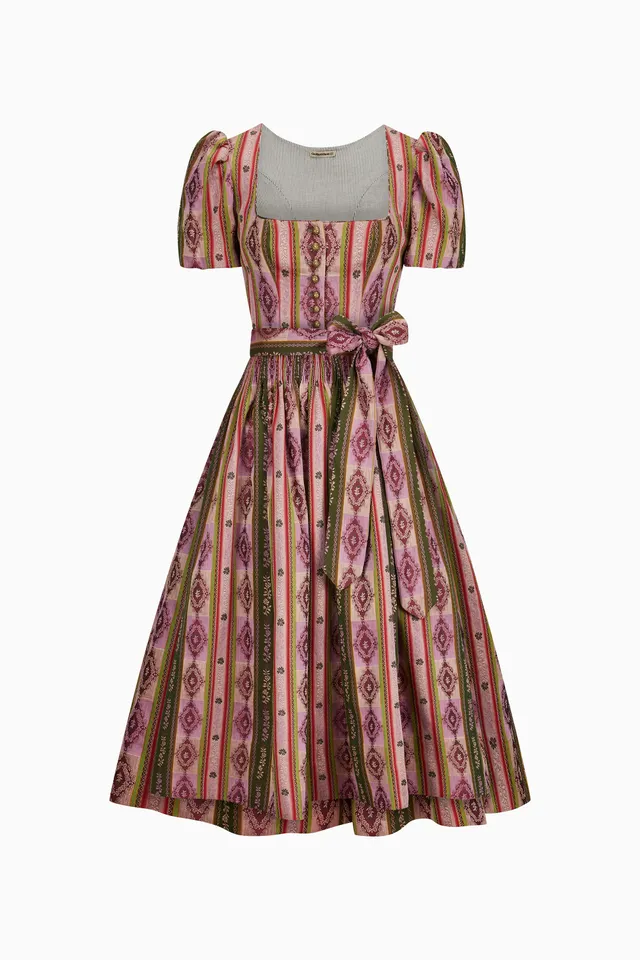 gottseidank-dirndl-laura-mit-geradem-ausschnitt-und-kurzem-puffarm-2 image 1
