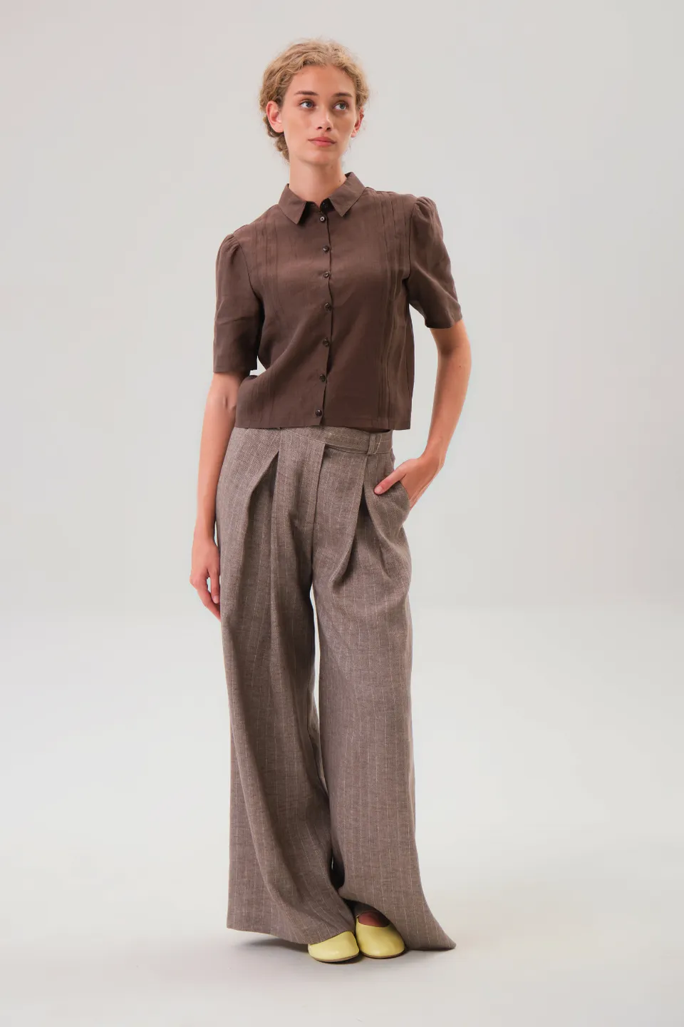 felicitas-damen-hose-henrike-weite-leinenhose-mit-nadelstreif image 1
