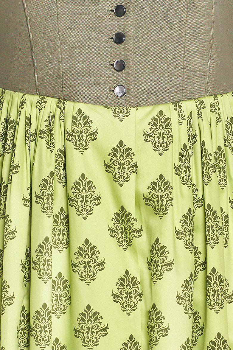 g-ssl-dirndl-wie-frische-almwiesen-herz-ausschnitt-70-cm image 4
