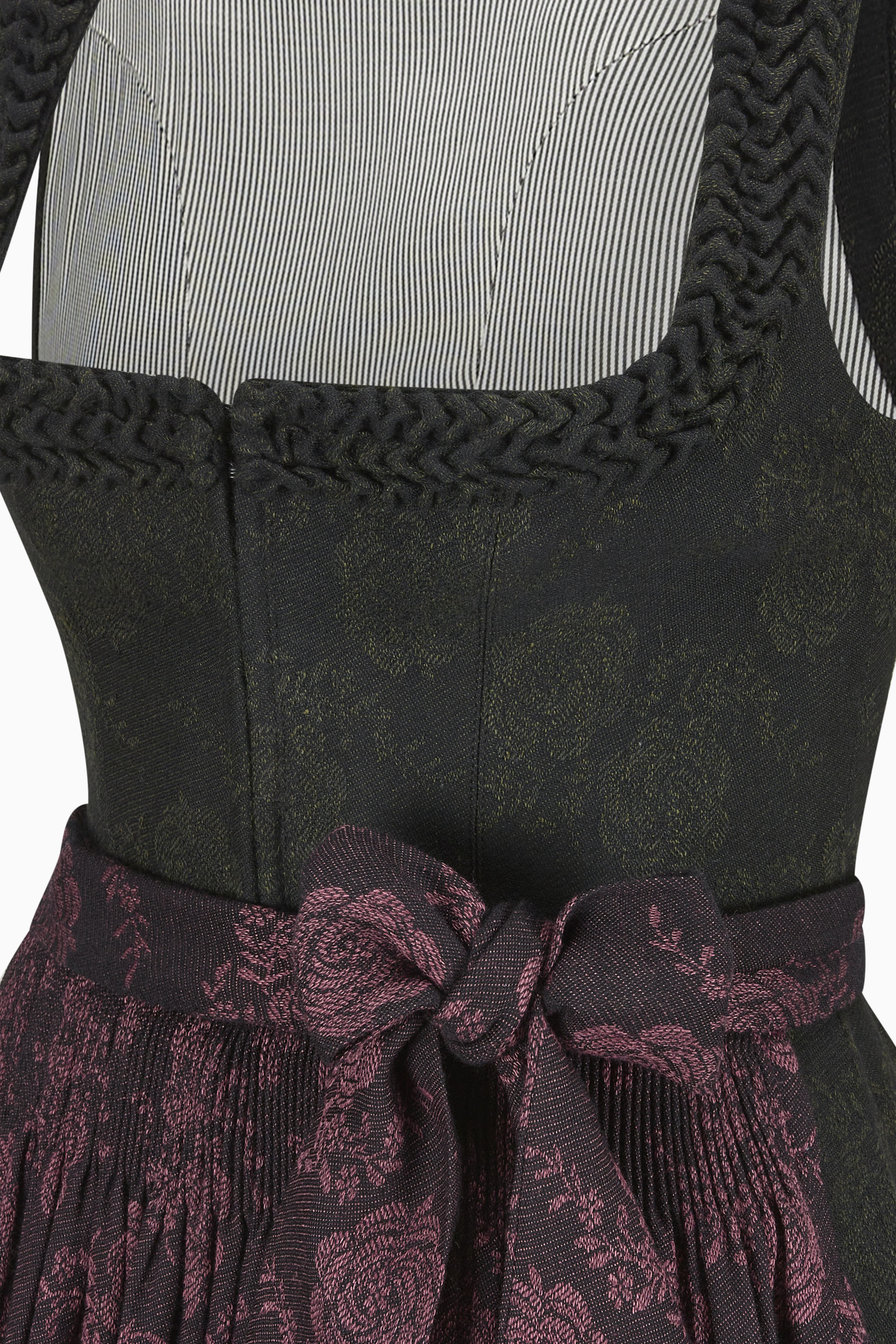gottseidank-dirndl-vreni-herzchenr-sche-hakenverschluss image 3