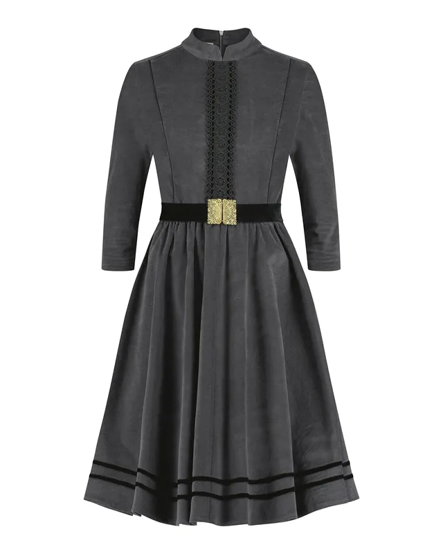 alpenherz-samtkleid-ava-stretch-trachtenkleid-anthrazit image 1