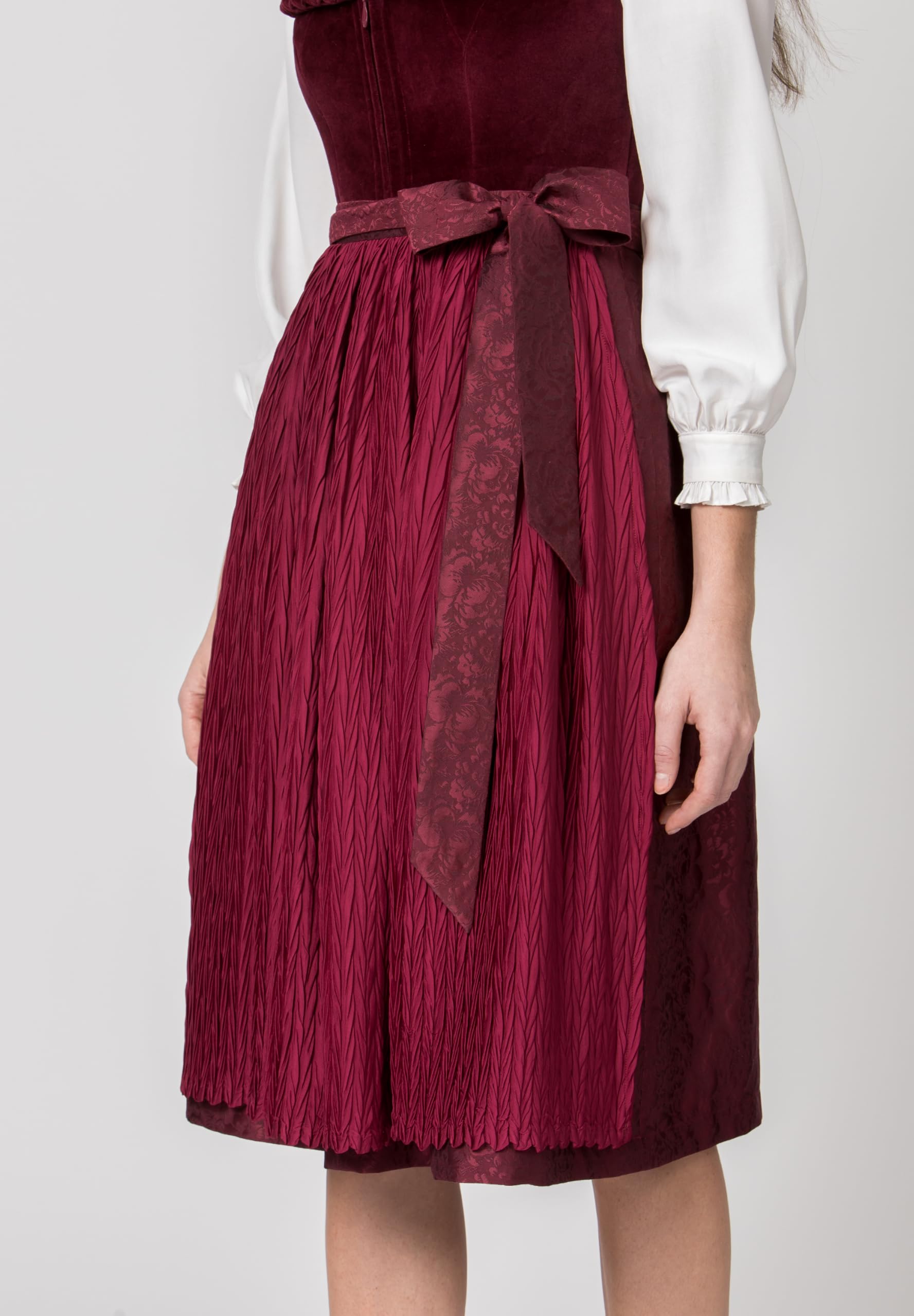 stockerpoint-dirndl-maxime-klassisches-trachten-dirndl image 4