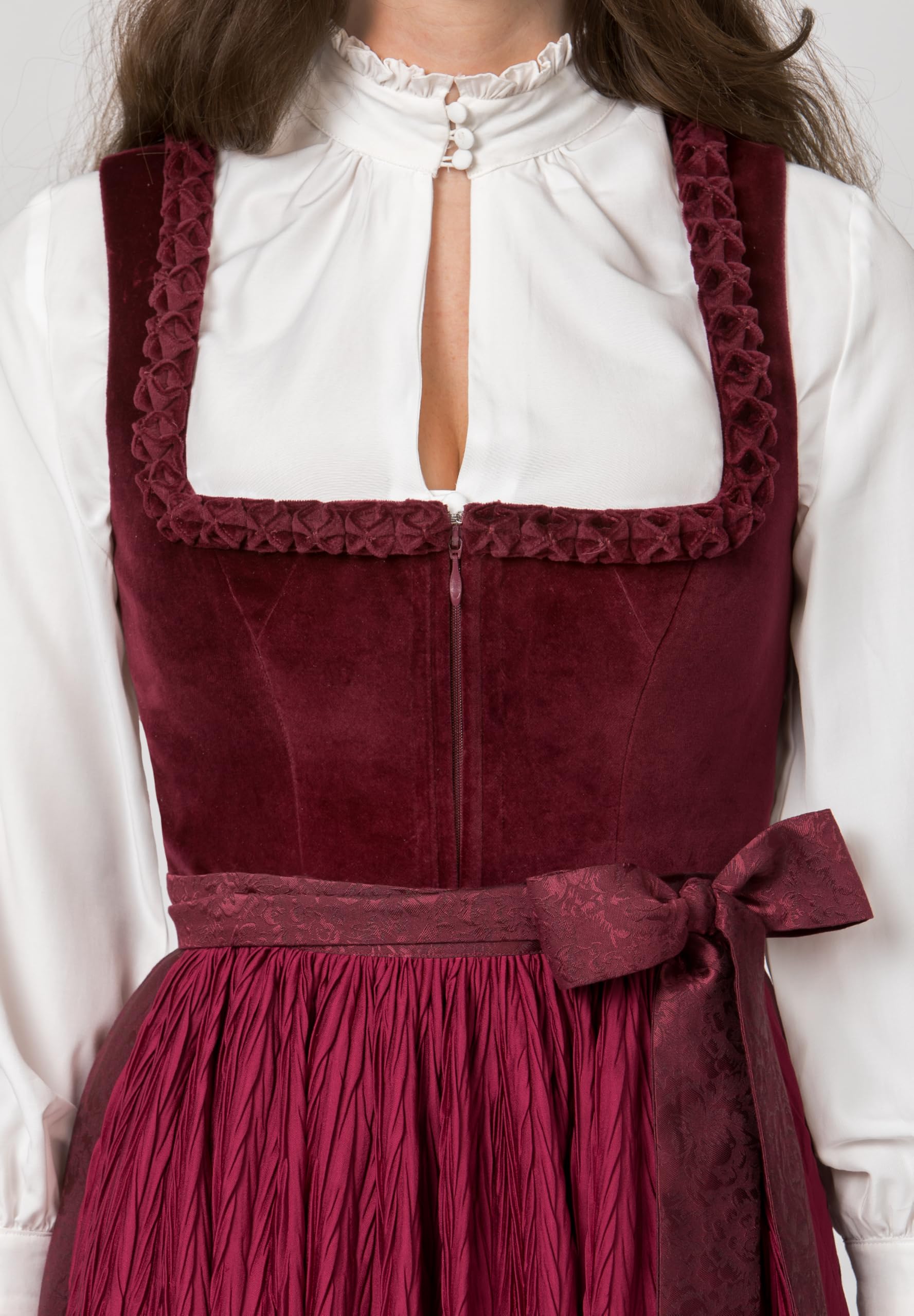 stockerpoint-dirndl-maxime-klassisches-trachten-dirndl image 6
