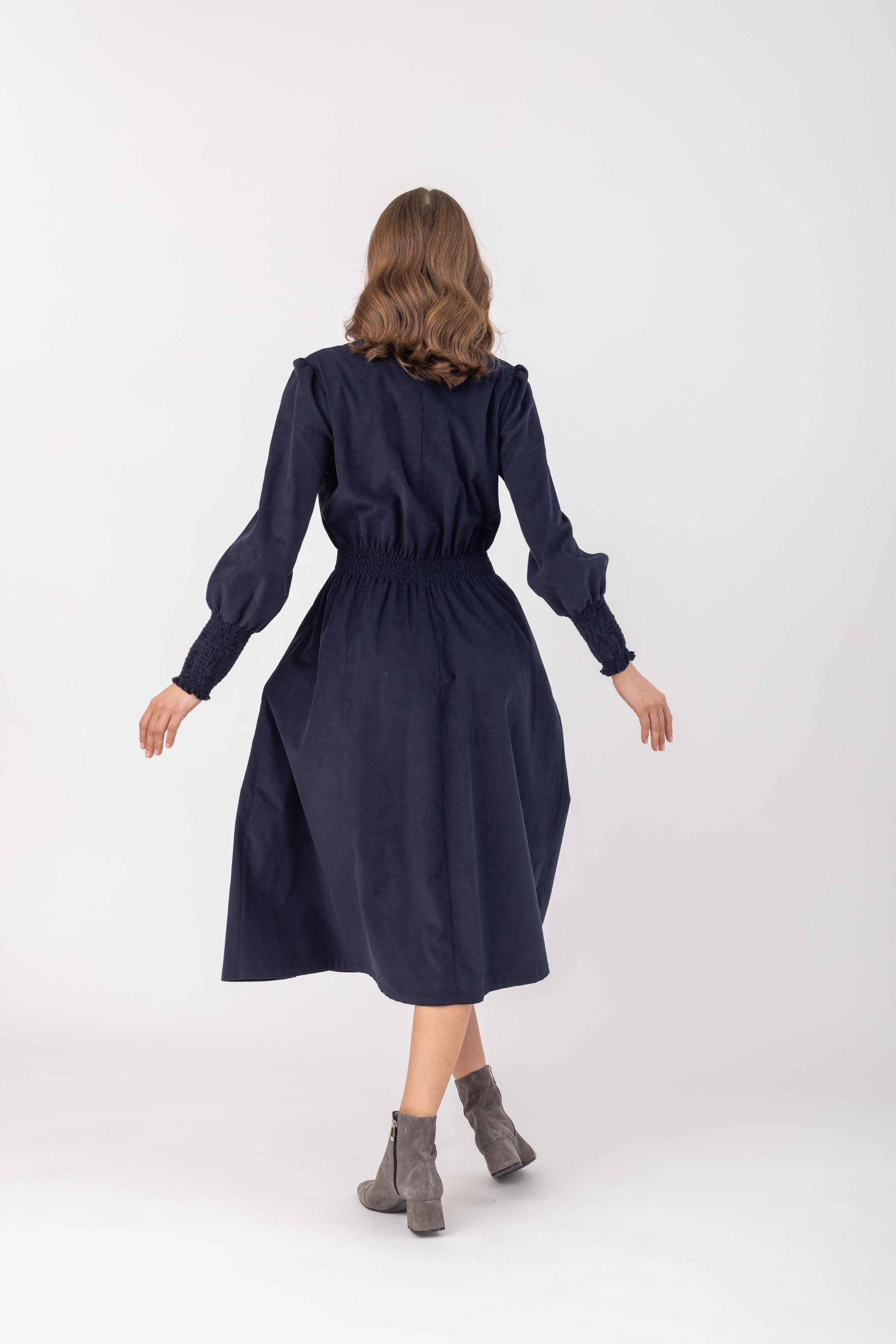 felicitas-kleid-kaylie-damen-flanellkleid-mit-smokbund image 2