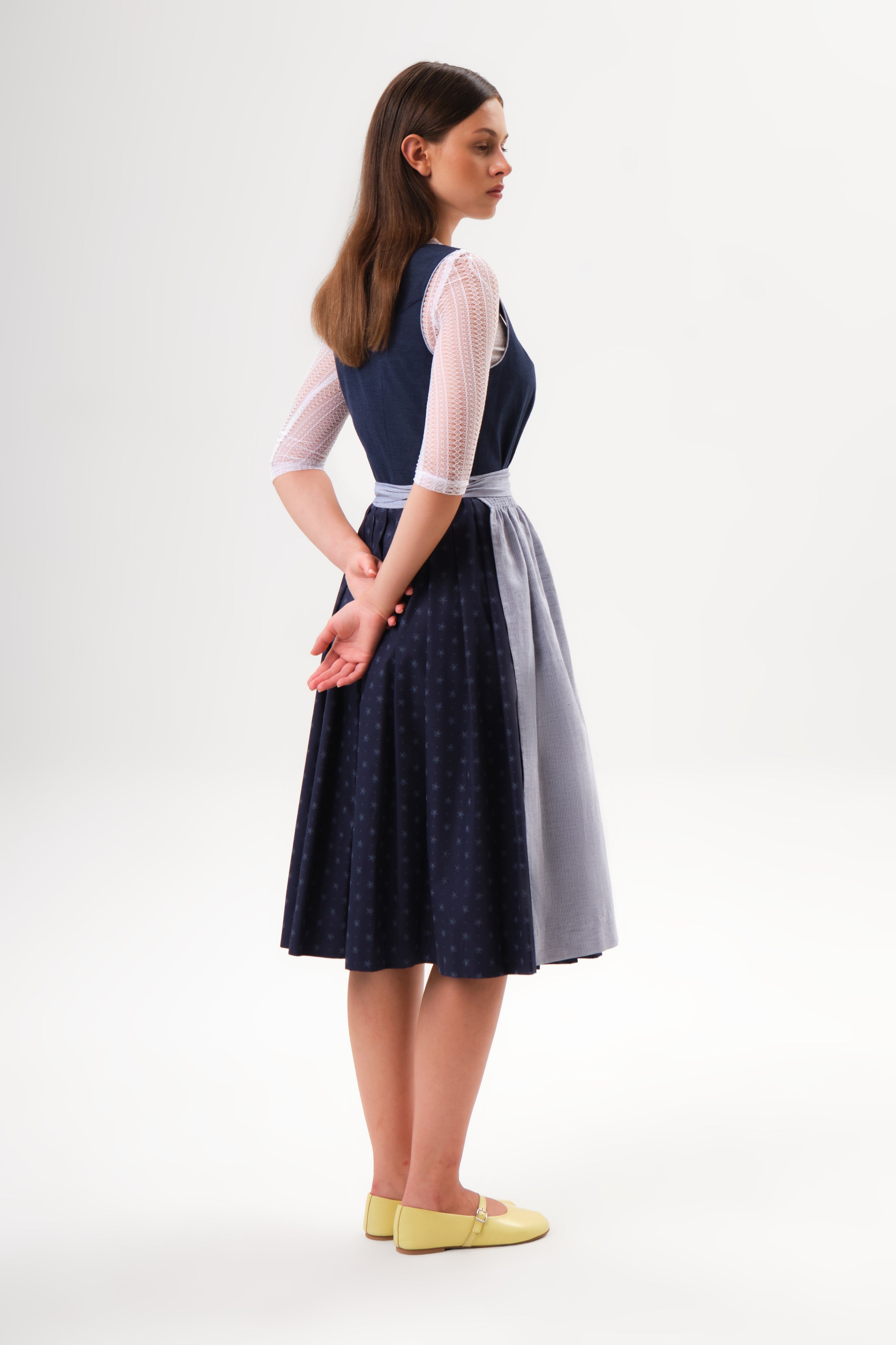 felicitas-damen-dirndl-dala-leinenmischung-streifensch-rze-marine image 2