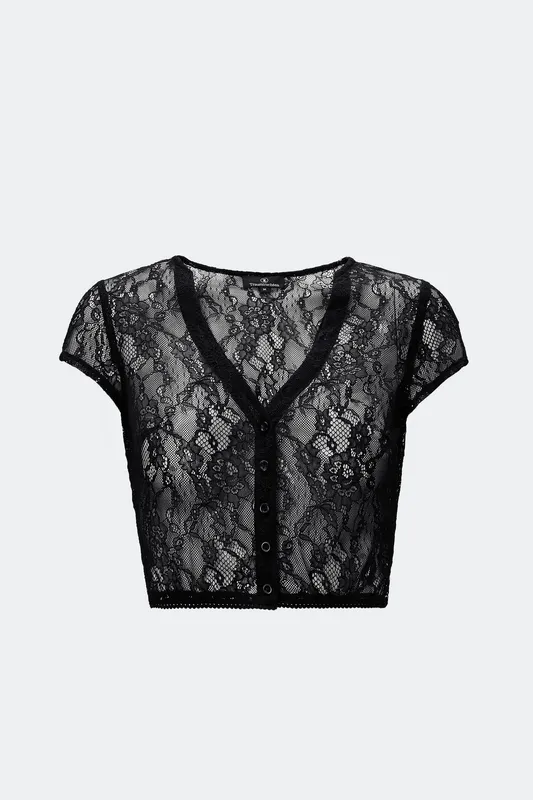 traumtrachten-dirndlbluse-karla-in-schwarz image 1