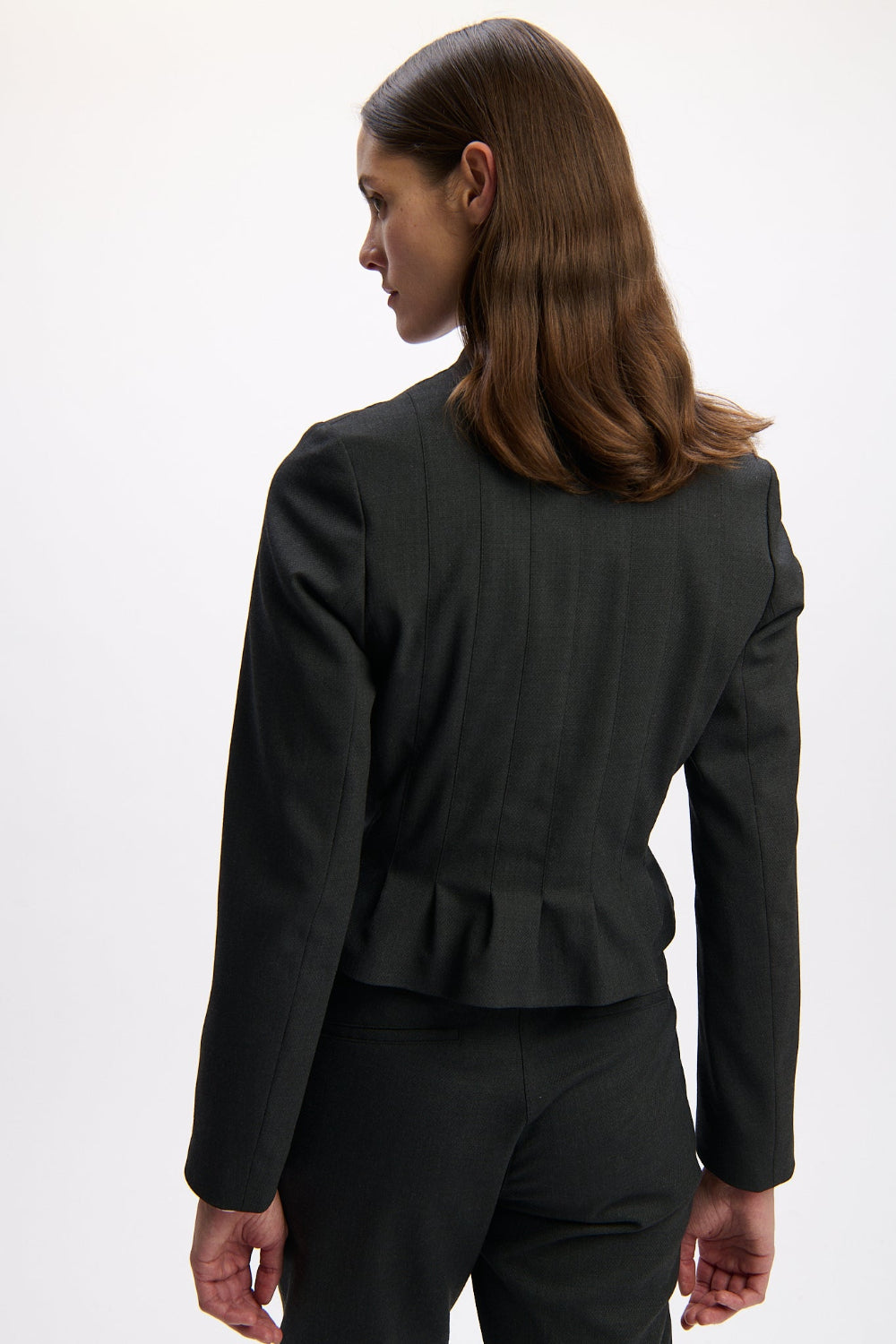 felicitas-damen-jacke-jadelyn-bambus-stehkragen image 2