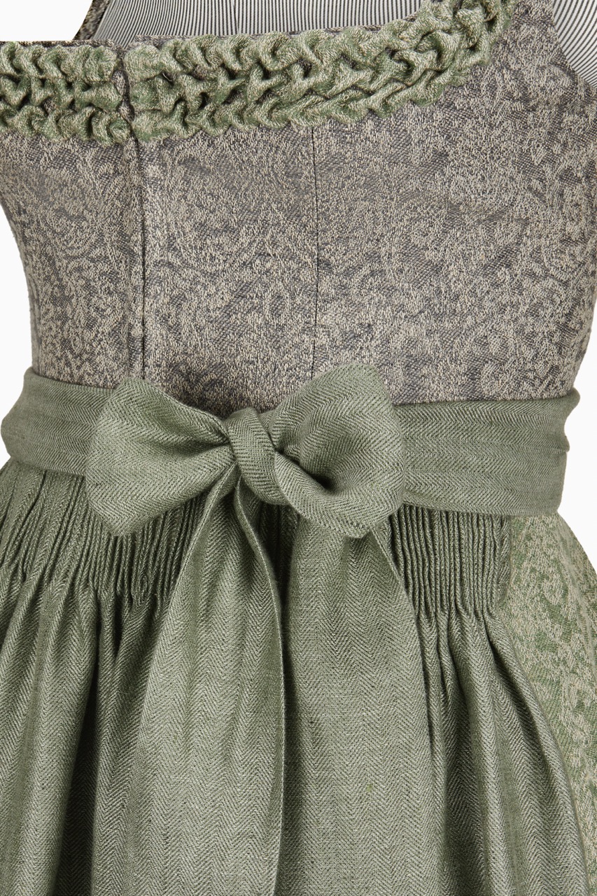 gottseidank-dirndl-vreni-mit-hakenverschluss-und-herzchenr-sche-2 image 3