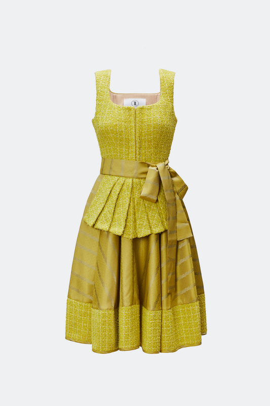 traumtrachten-designerdirndl-amalie-mit-tweedmieder-in-sonnengelb image 3