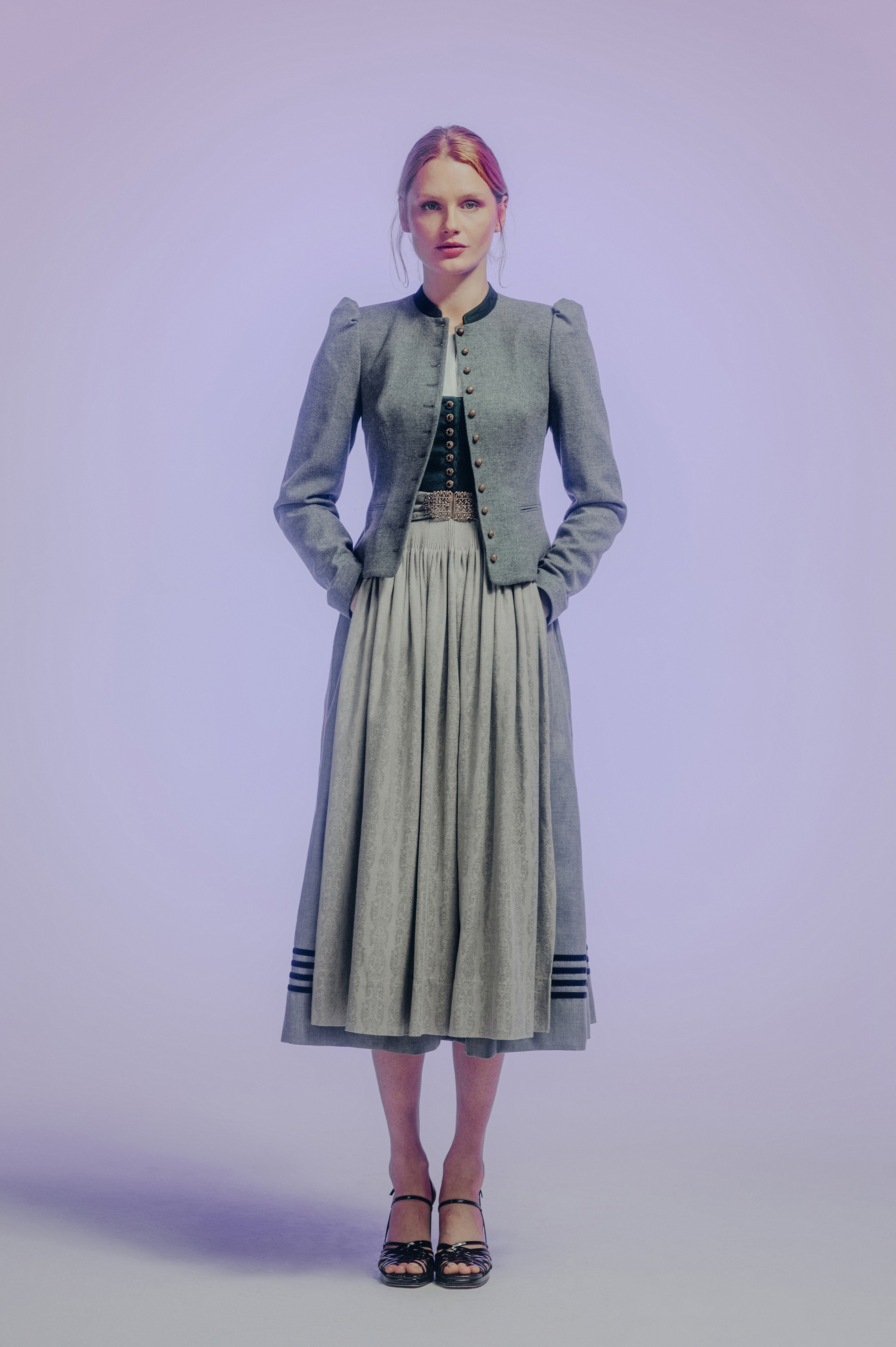 gottseidank-damenmiederjacke-belinda-aus-reiner-schurwolle image 2