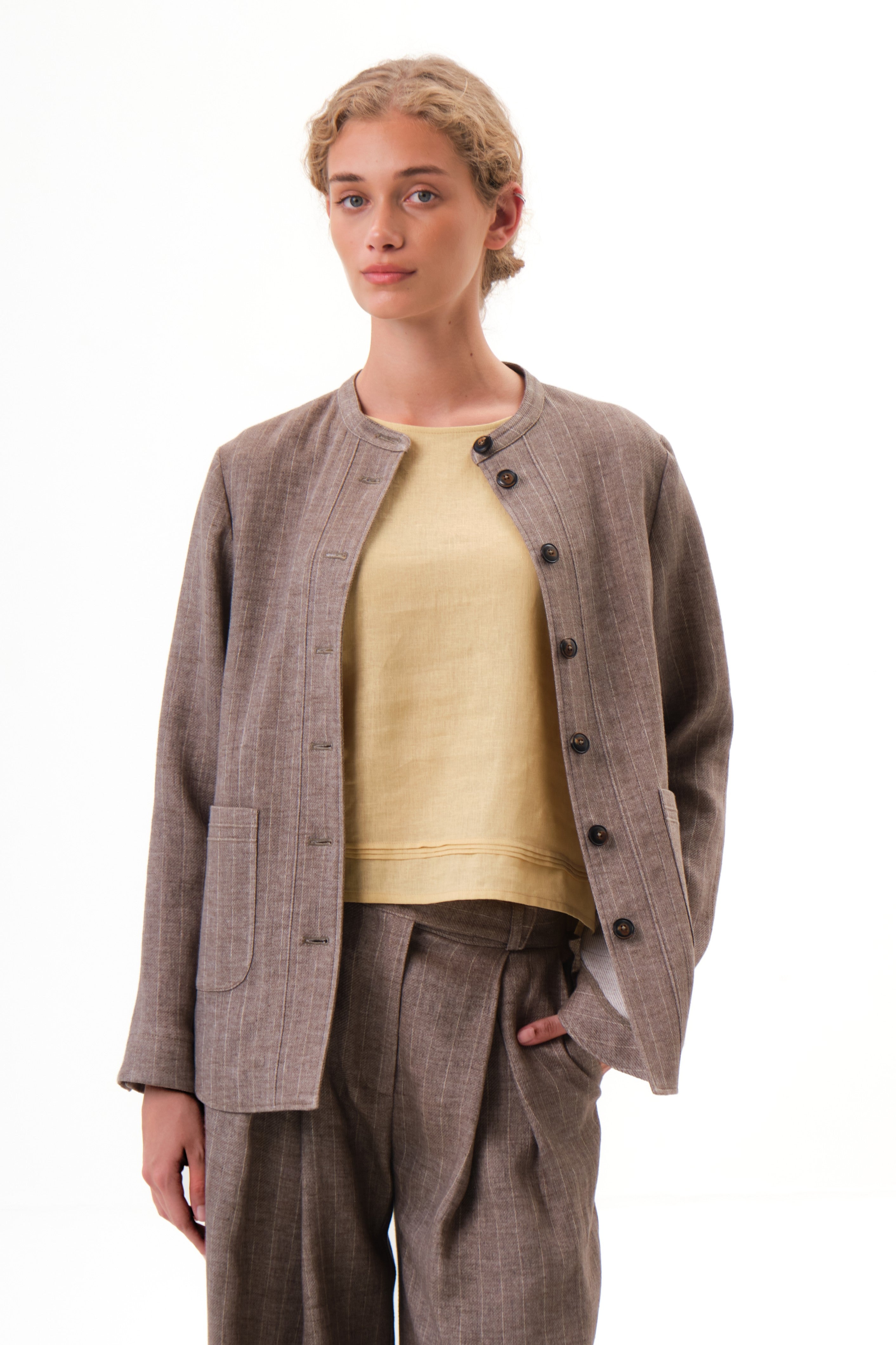 felicitas-damen-jacke-jaline-leinenjacke-mit-stehkragen image 5