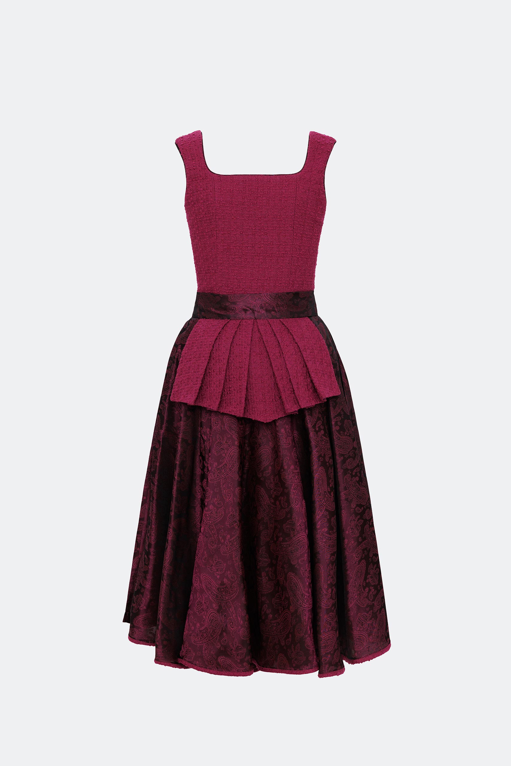 traumtrachten-dirndl-camilla-in-lila-mit-2-looks image 4