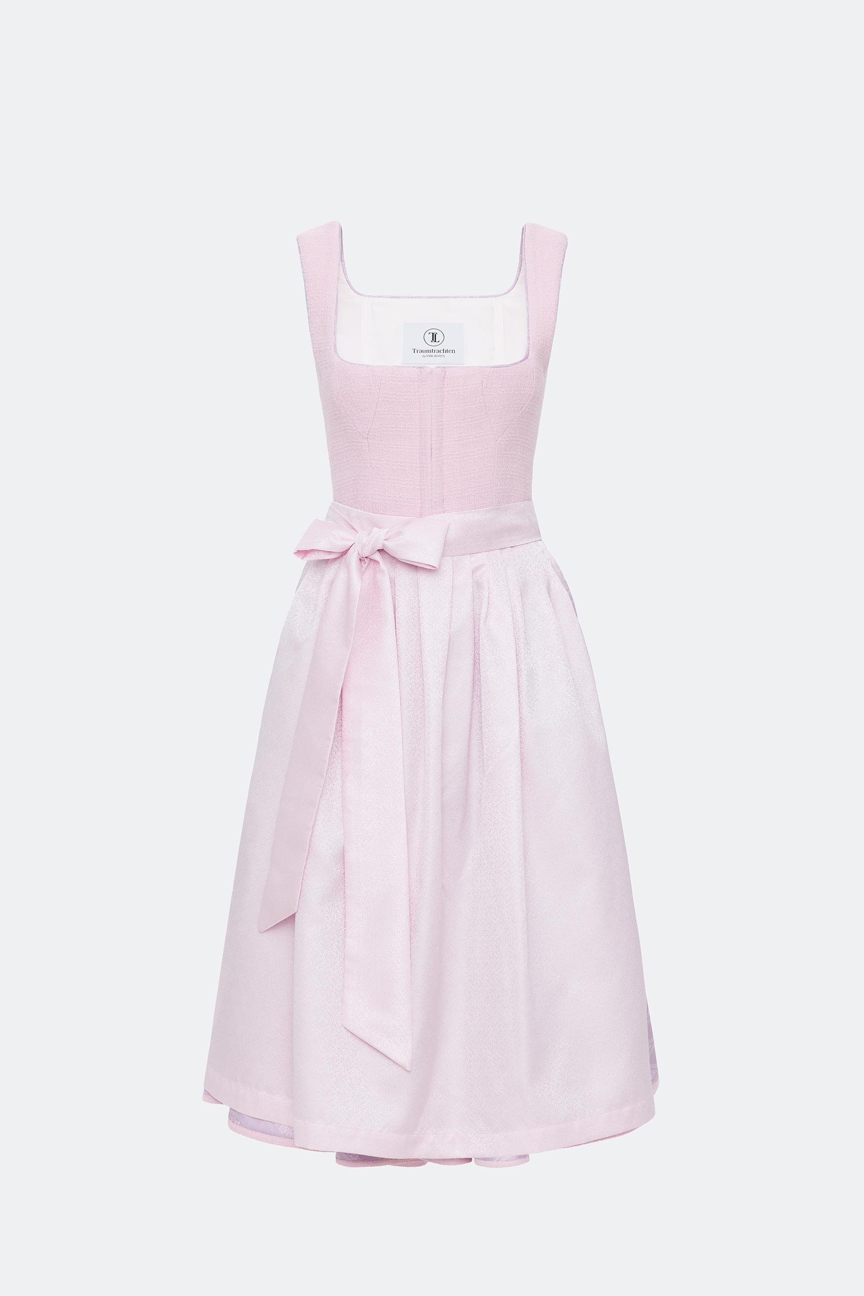 traumtrachten-dirndl-isabella-in-puderrosa image 1