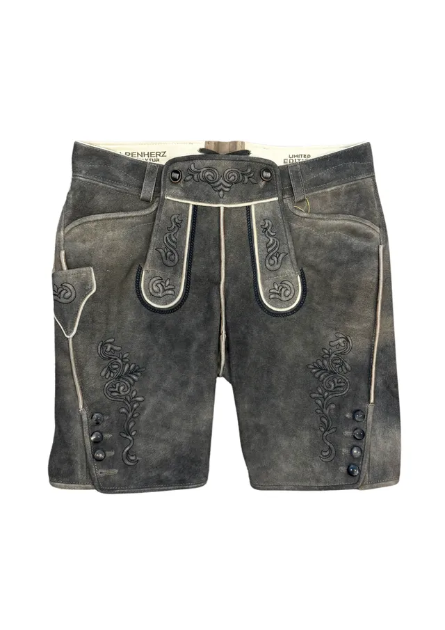 alpenherz-lederhose-herren-kurze-trachtenlederhose image 1