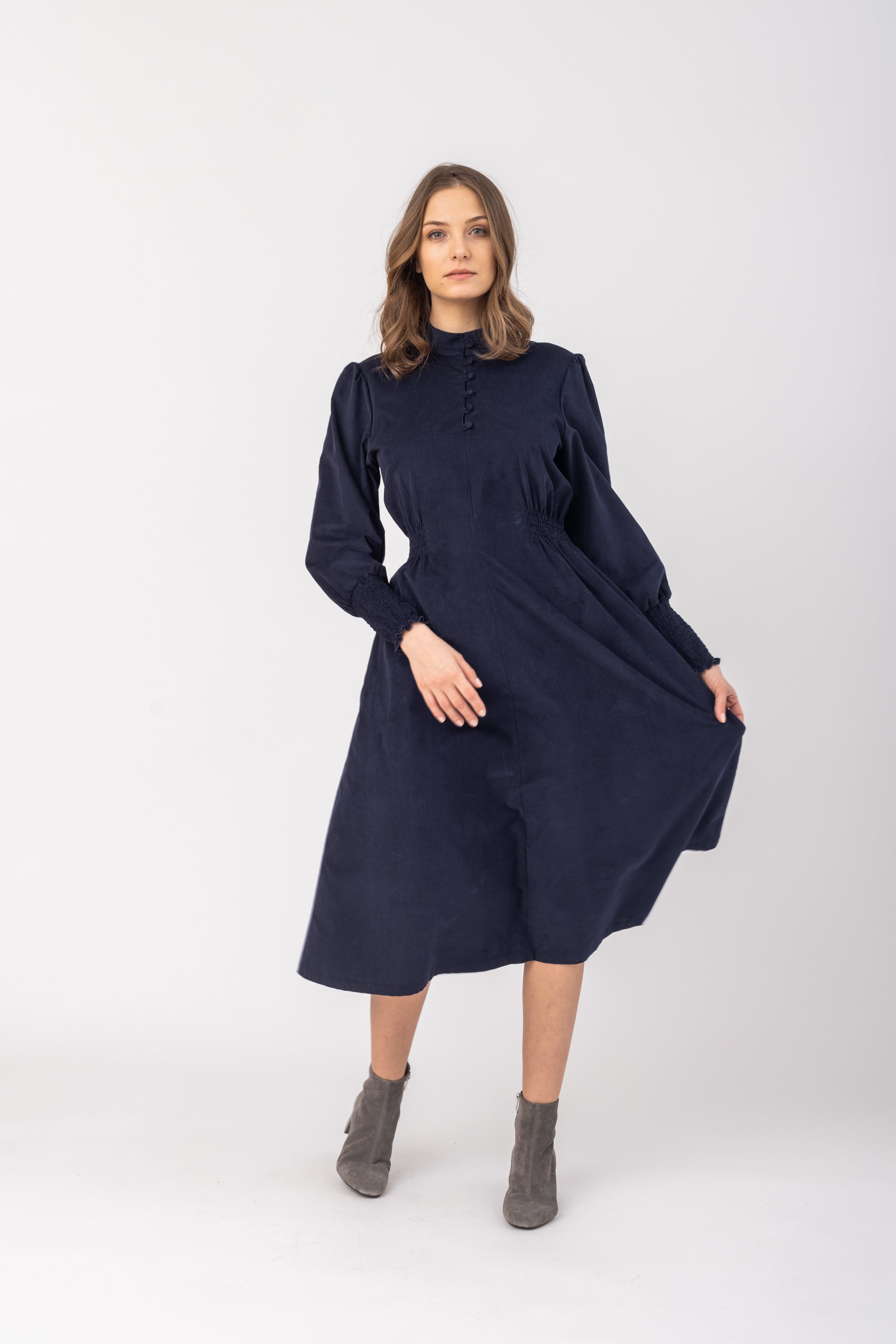 felicitas-kleid-kaylie-damen-flanellkleid-mit-smokbund image 1