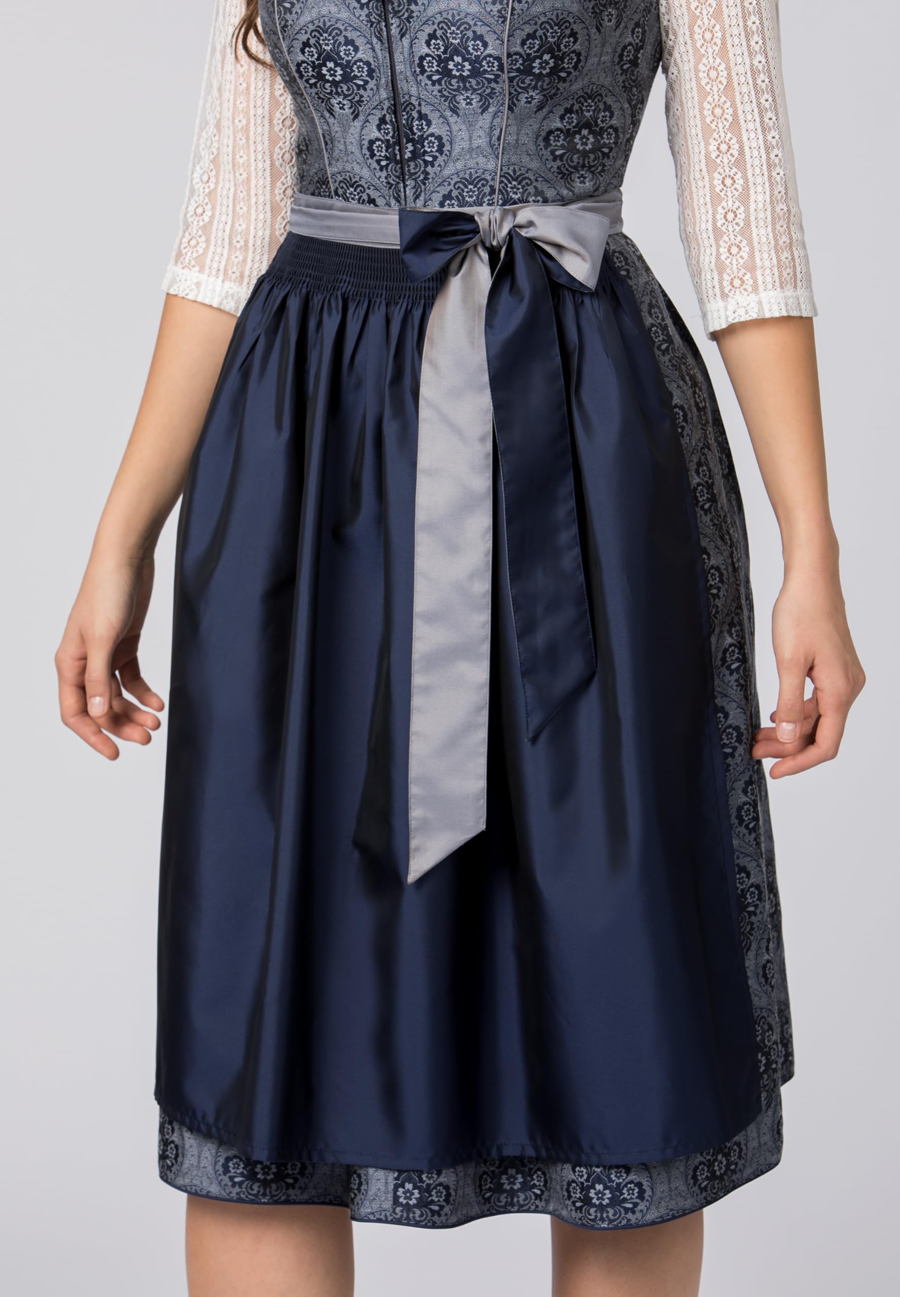 bergfeuer-damen-dirndl-layla-f-r-besondere-anl-sse image 2