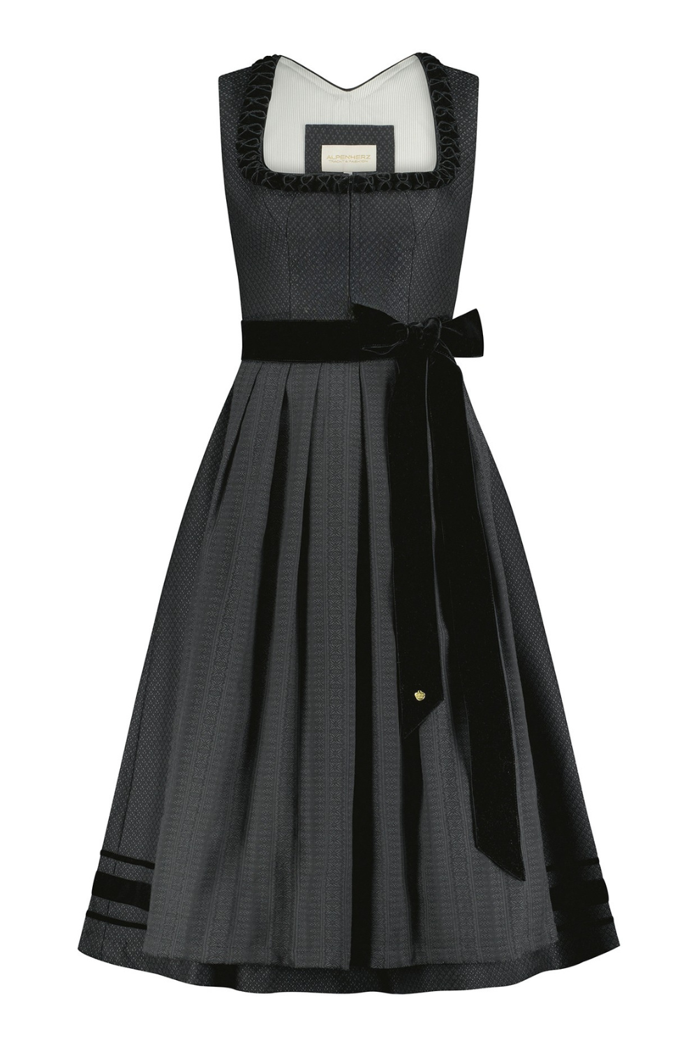 alpenherz-dirndl-lisa-schwarzes-dirndl-mit-samtschn-rung image 3