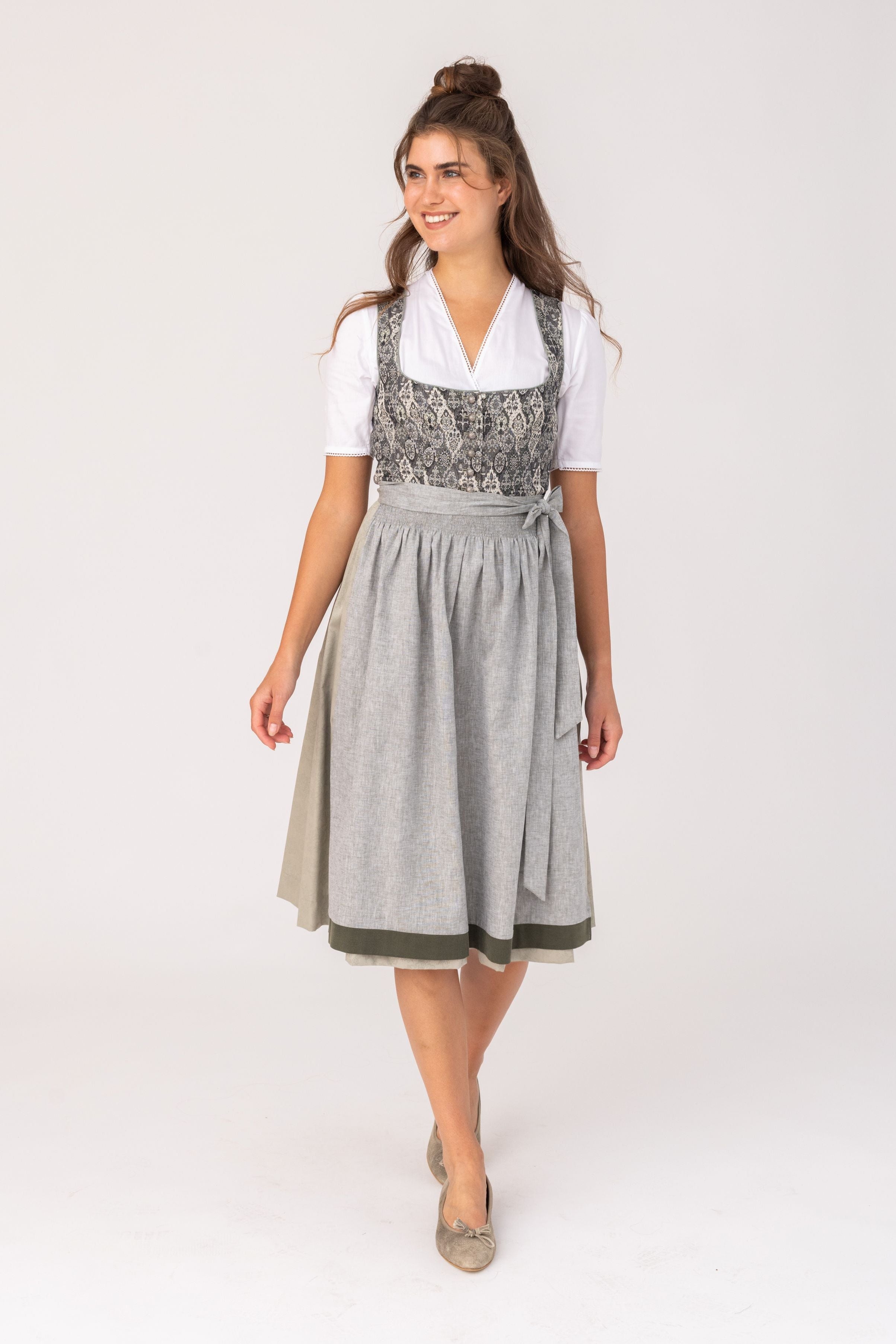 felicitas-damen-dirndl-dorothea-sally-baumwolle image 1