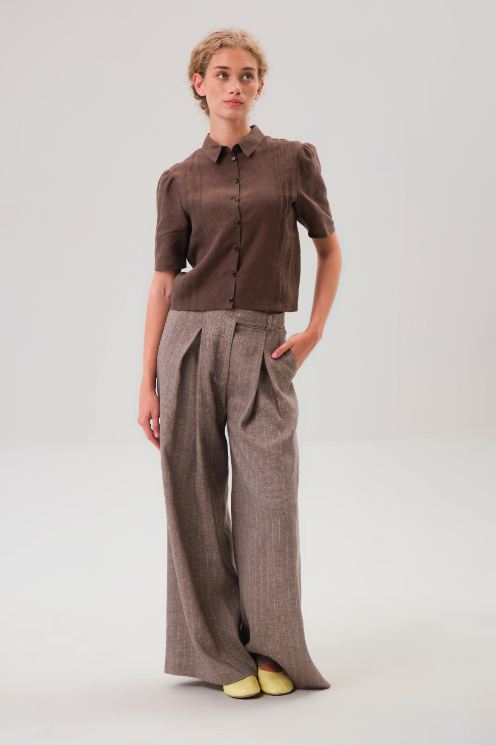 felicitas-damen-hose-henrike-weite-leinenhose-mit-nadelstreif image 1
