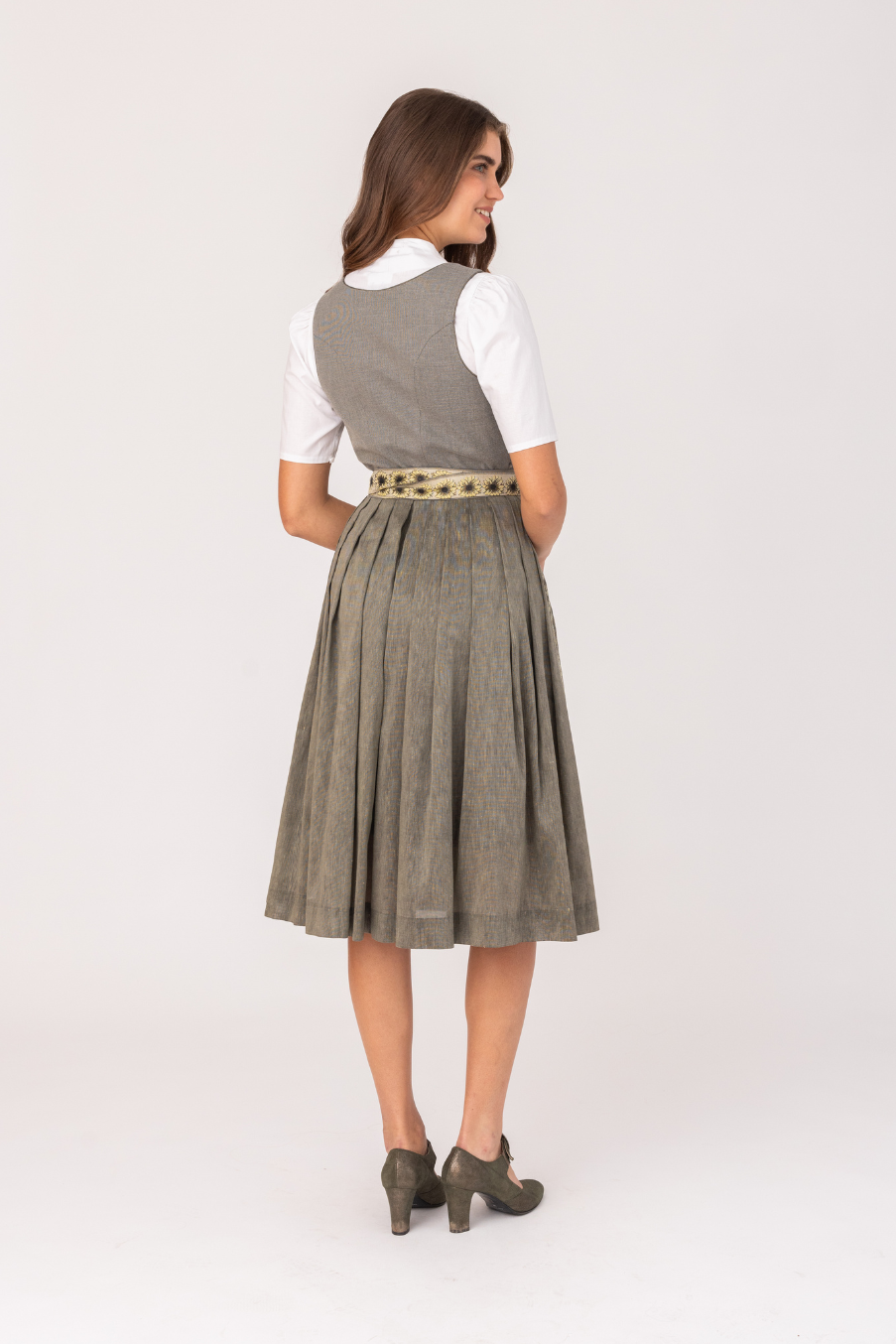 felicitas-damen-dirndl-dillie-oliv-stretch-bamboo-jacquard-dirndl image 2
