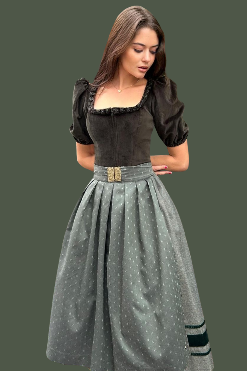 alpenherz-samtdirndl-mona-mit-puffarm-oliv-70-cm image 1