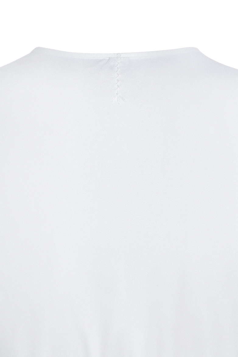 g-ssl-die-verspielte-dirndlbluse-aus-anna-plochl-satin-mit-spitze image 5