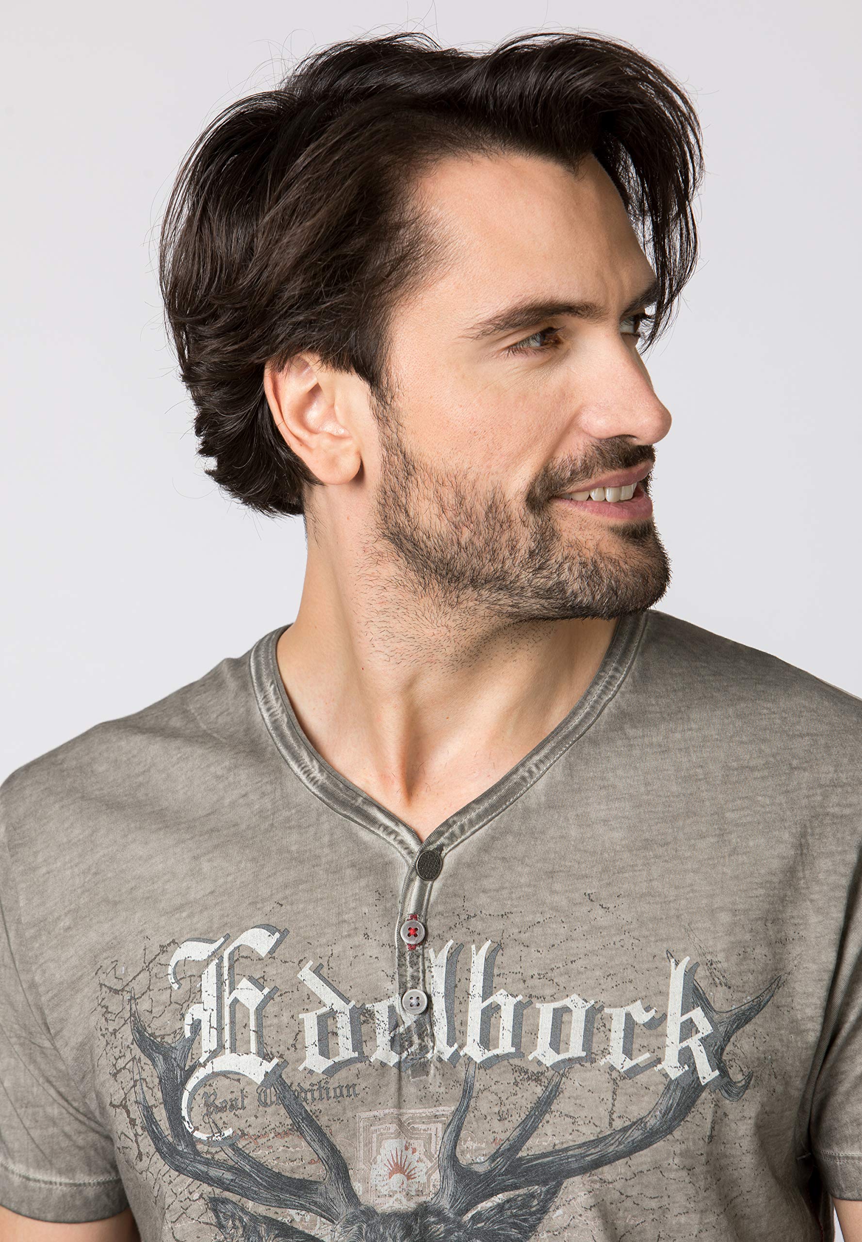 stockerpoint-herren-berghero-trachtenshirt-hirsch-print-v-ausschnitt image 5