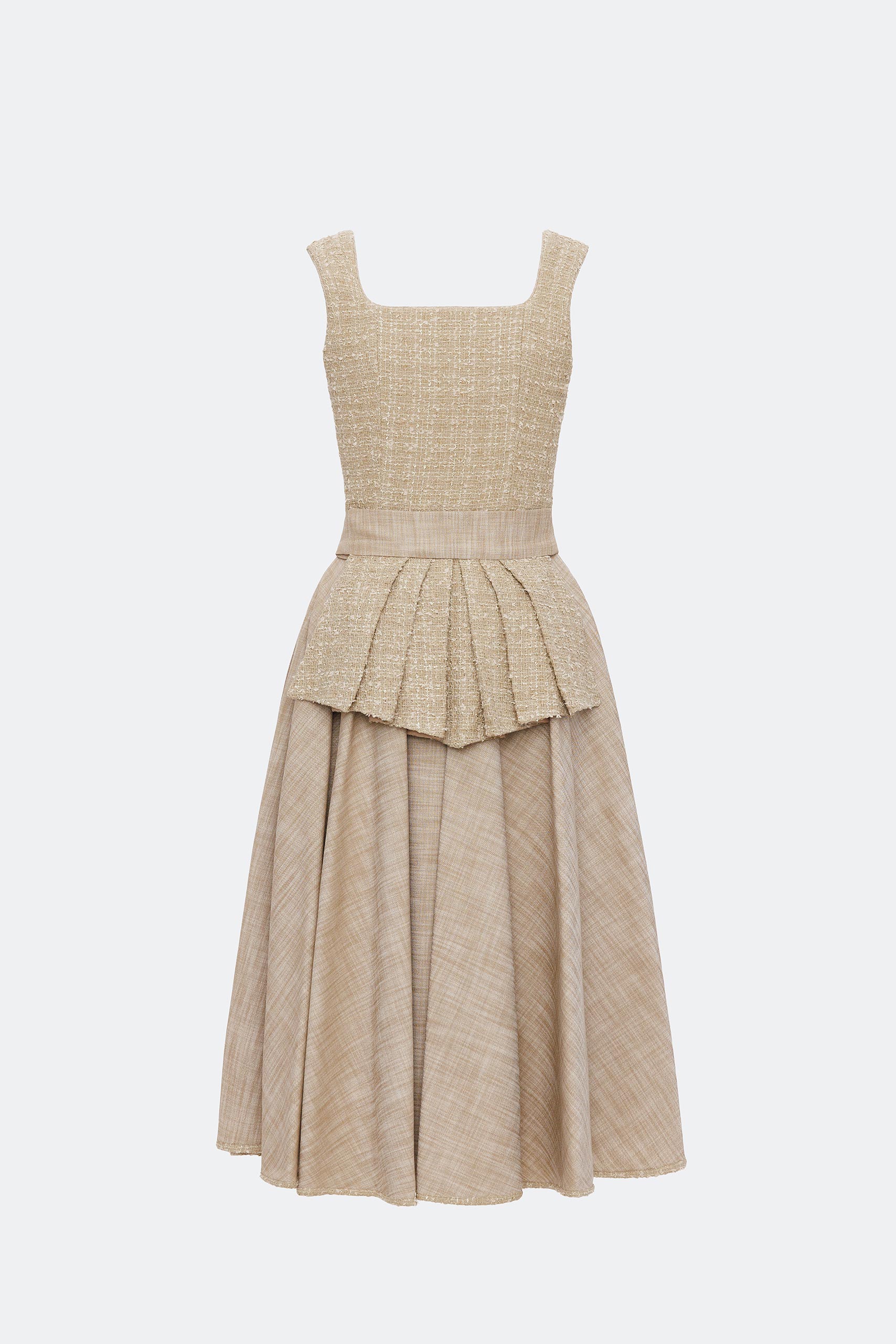 traumtrachten-dirndl-serafina-in-beige-mit-2-sch-rzen image 2
