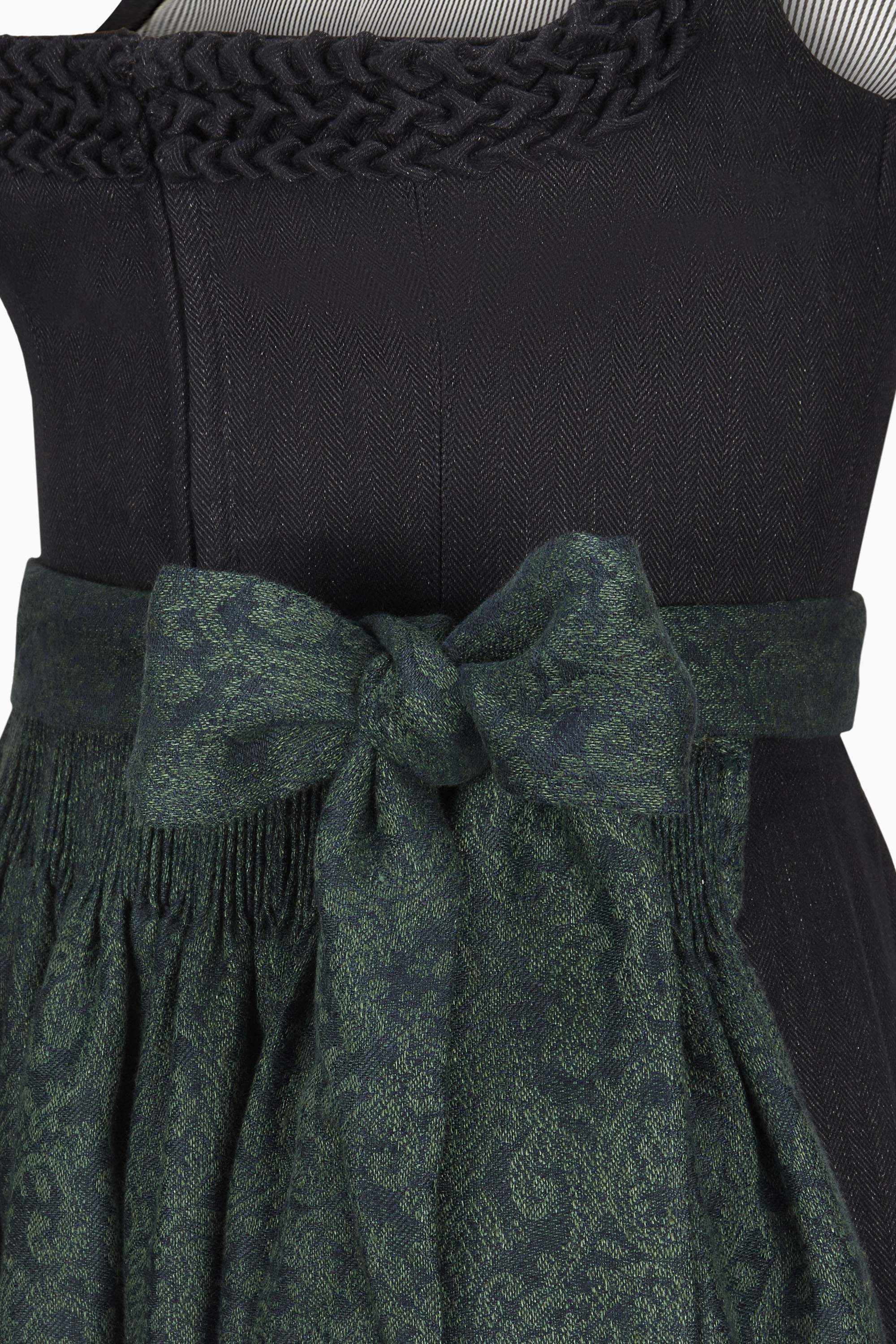 gottseidank-dirndl-vreni-mit-herzr-sche-und-faltenrock image 3