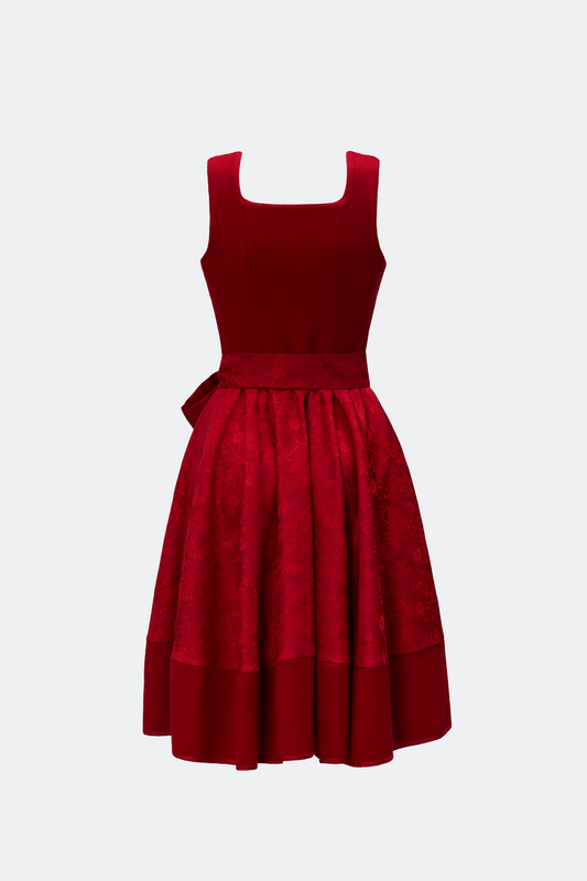 traumtrachten-designerdirndl-amalie-mit-tweedmieder-in-rot image 2