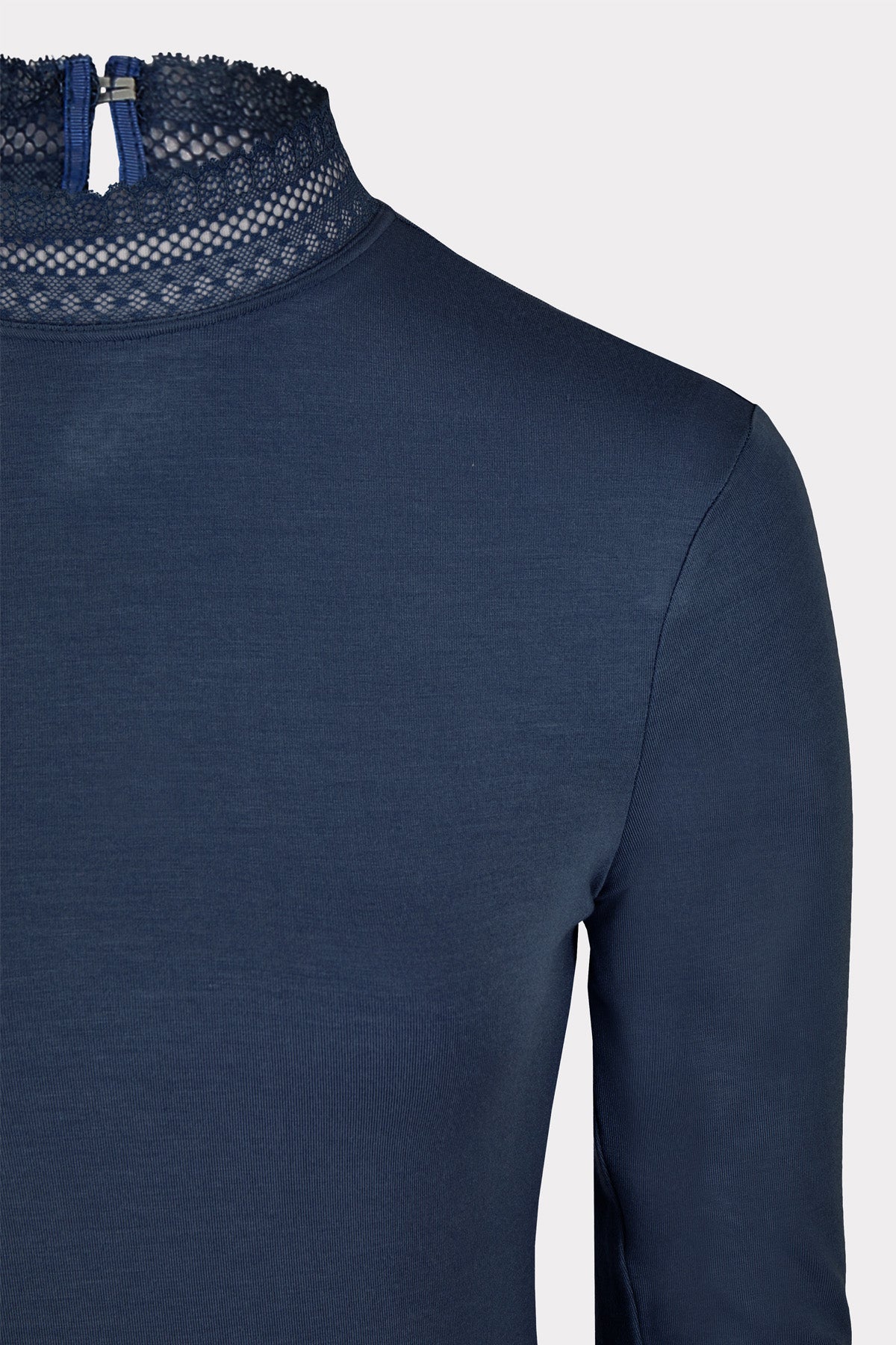 felicitas-parndorf-damen-shirt-aus-modaljersey-mit-spitze image 3