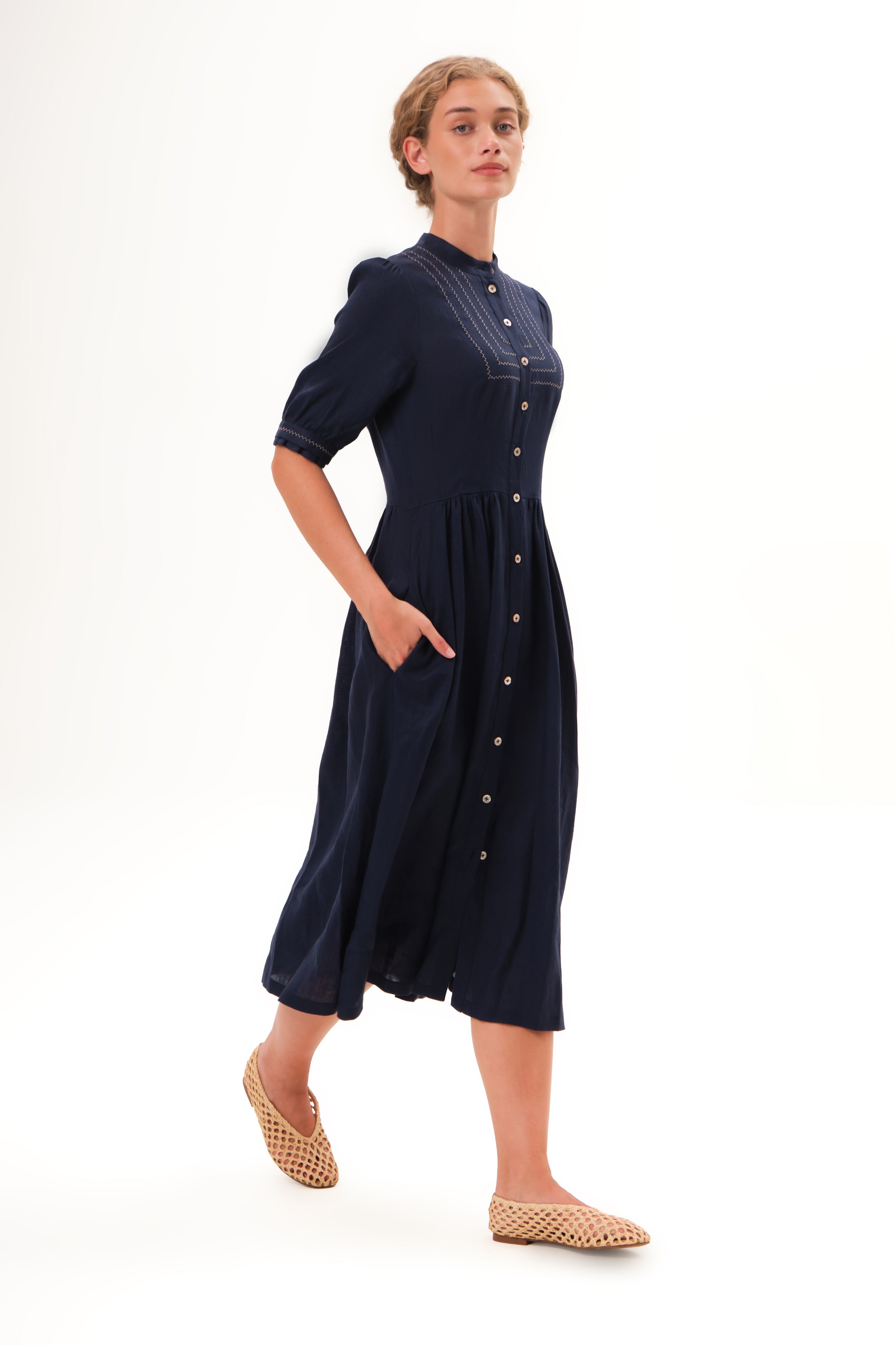 felicitas-kordelia-damen-kleid-leinen-viskose-mit-puff-rmeln image 4