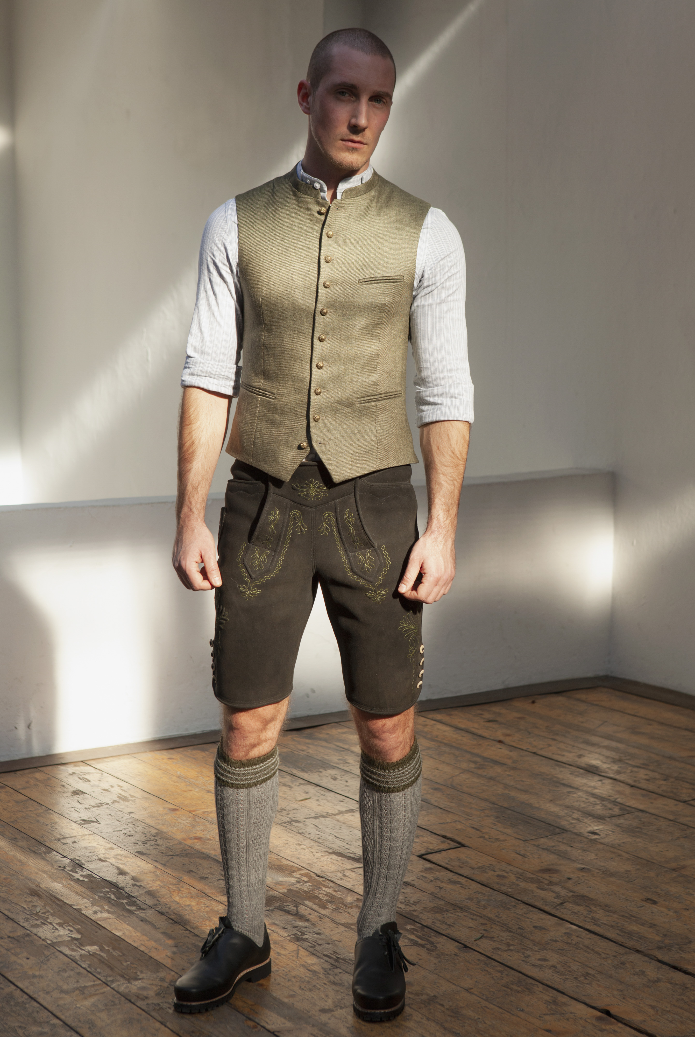 gottseidank-lederhose-tegernsee-premium-trachten-lederhose-f-r-herren image 2