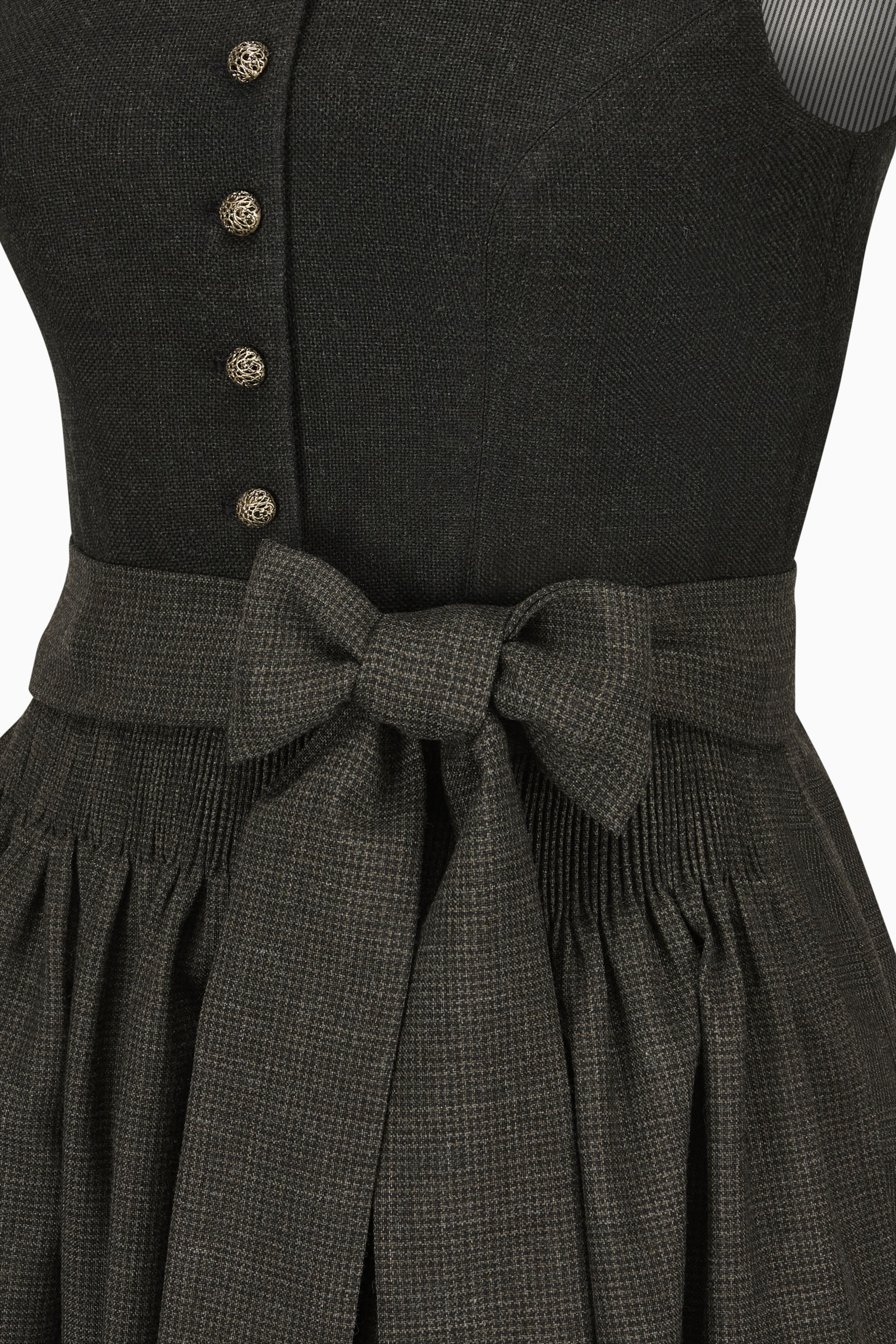 gottseidank-dirndl-magda-hochgeschlossenes-dirndl-mit-stehkragen image 3