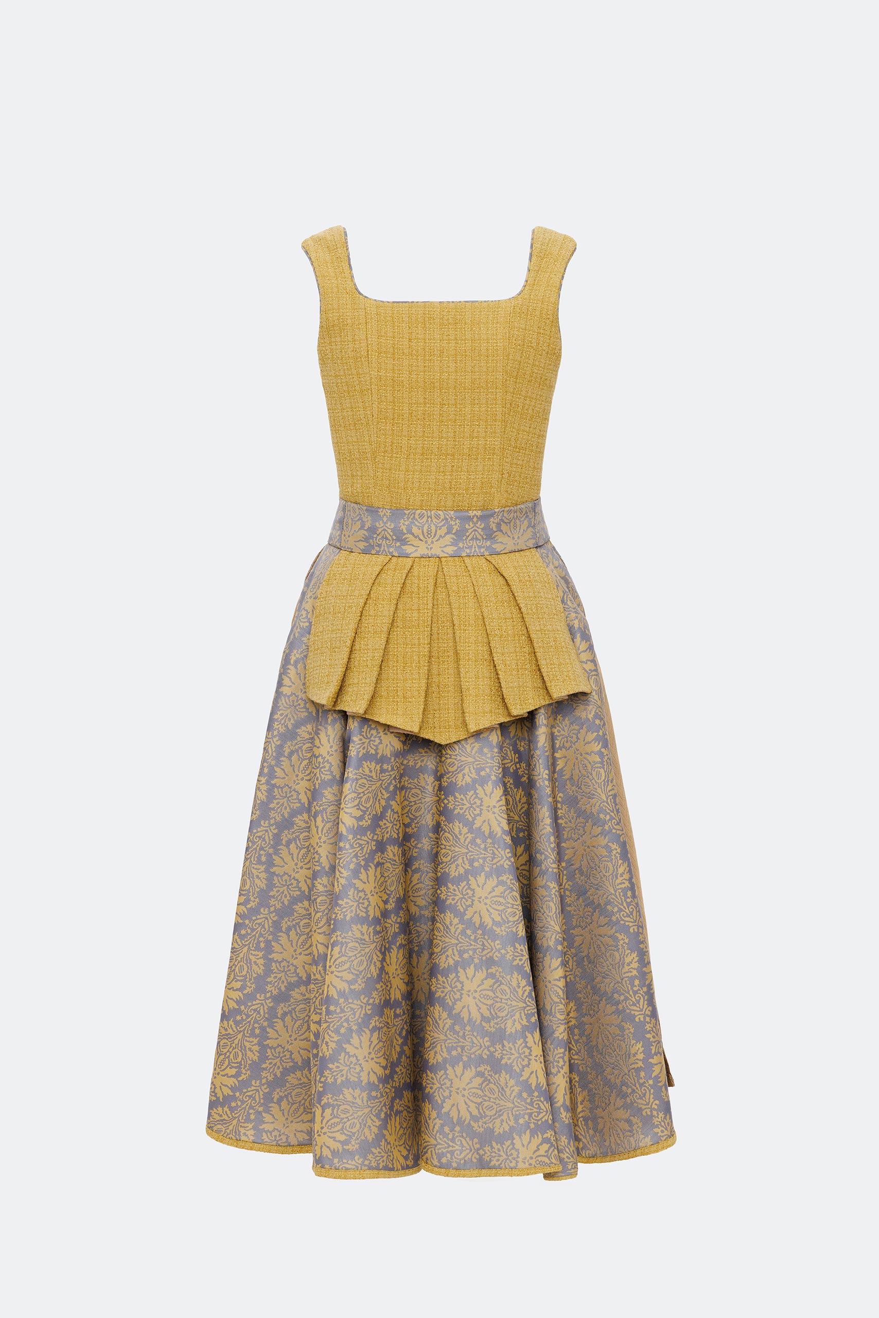 traumtrachten-dirndl-isabella-in-goldgelb image 4