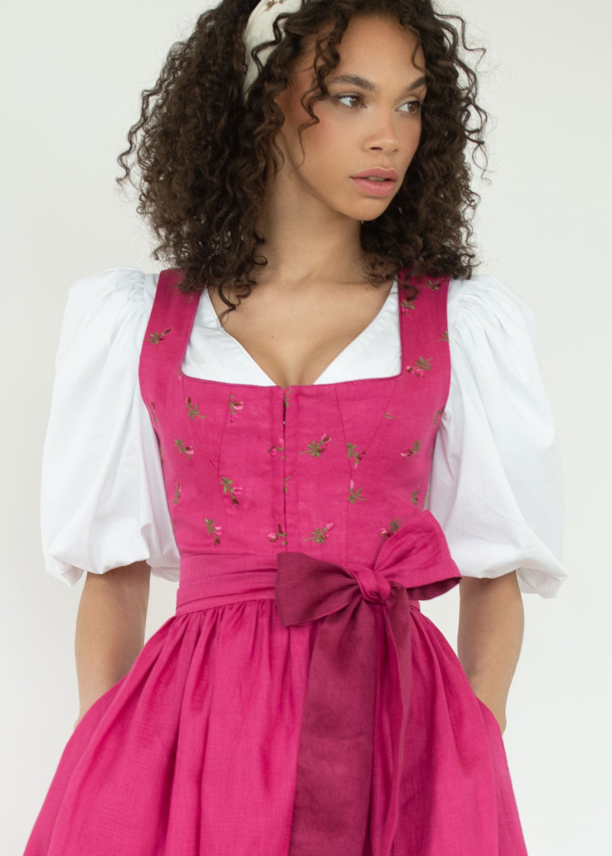 alpenherz-dirndlbluse-daphne-puffarm-wei-chiffon image 1