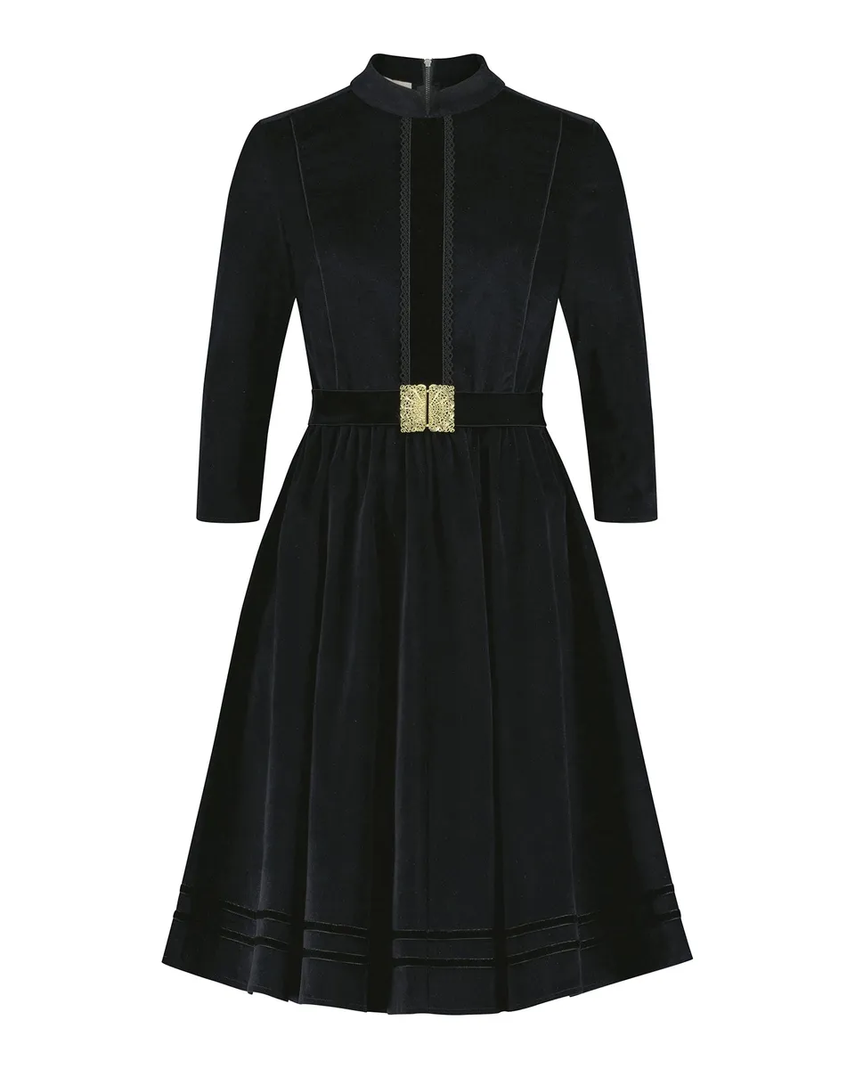 alpenherz-samtkleid-ava-stretch-schwarz-trachten-fashion-kleid image 1