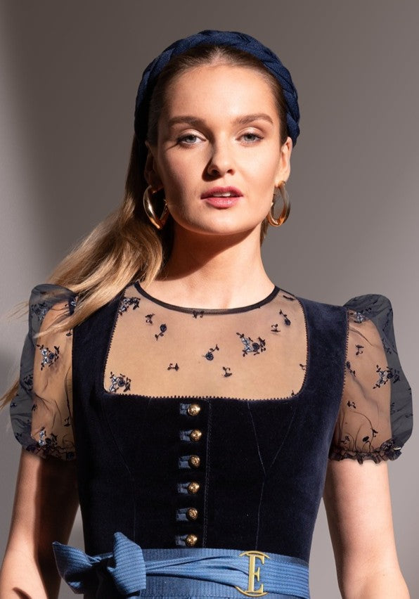 alpenherz-x-elle-bluse-kim-spitze-dunkelblau-puffarm-dirndlbluse image 1