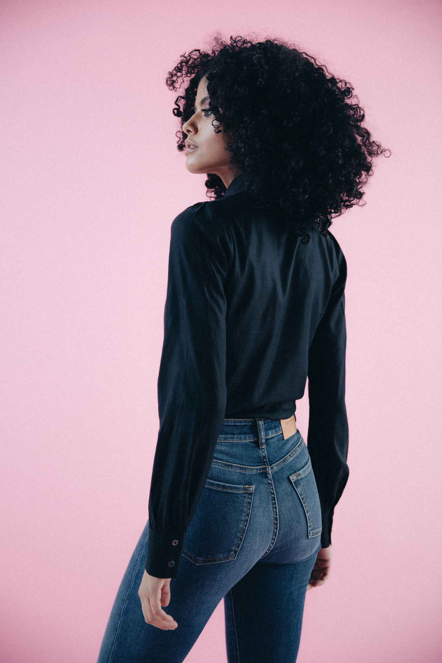 gottseidank-leslie-damenjeans-high-waist-schlagjeans image 2