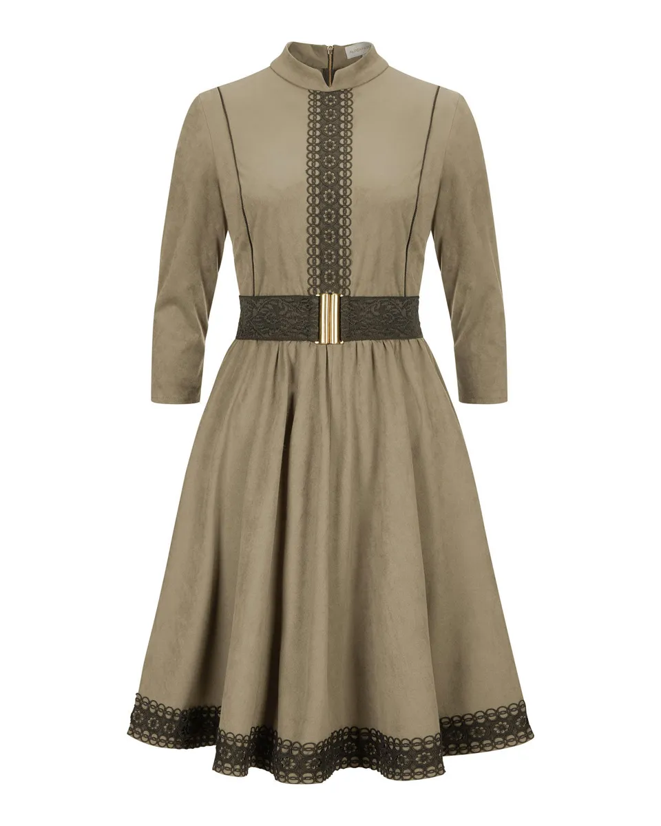 alpenherz-kleid-ava-beige-faux-leather-trachtenkleid image 1
