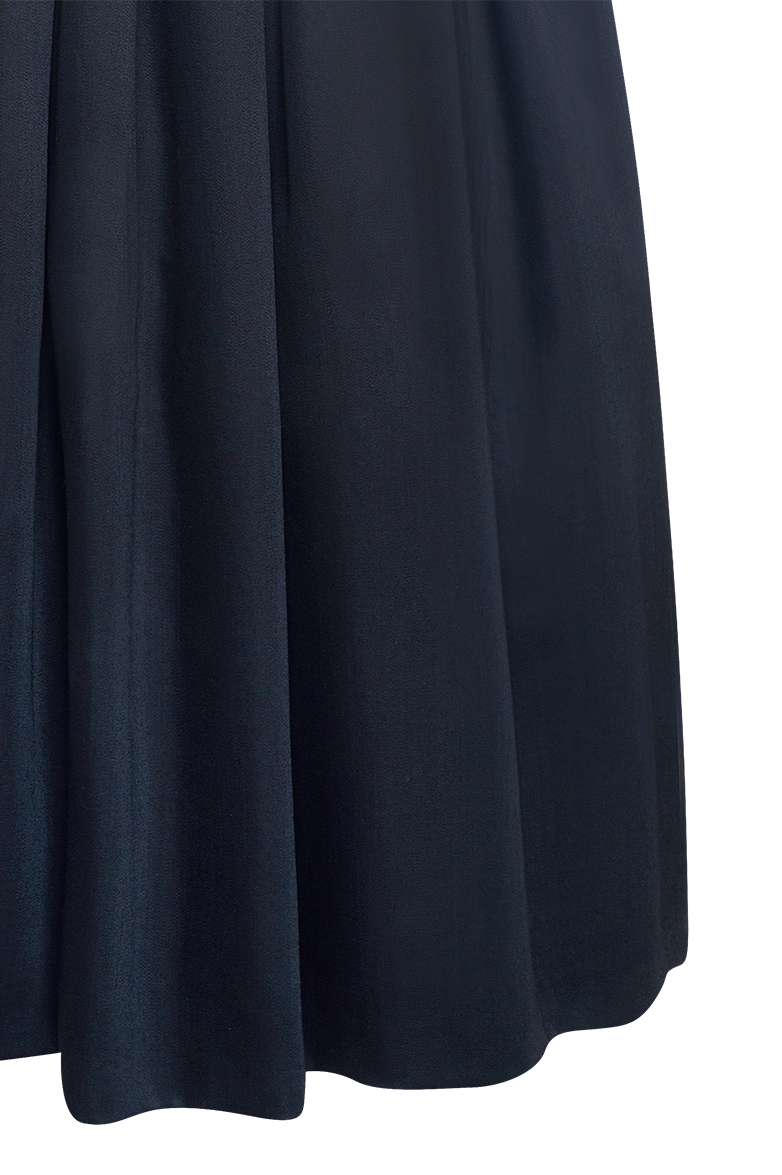 g-ssl-salzburger-dirndl-mit-soutache-und-wollrock-104-cm image 7