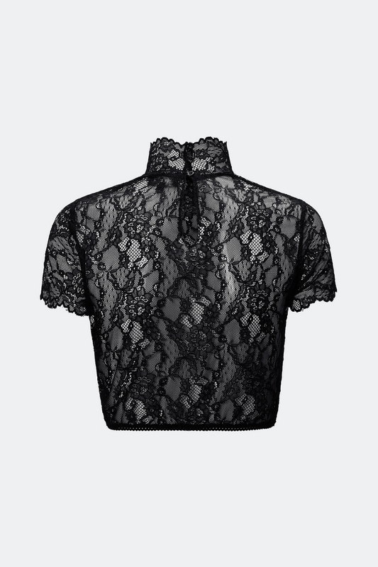 traumtrachten-dirndlbluse-wilhelmine-in-schwarz-mit-spitze image 2