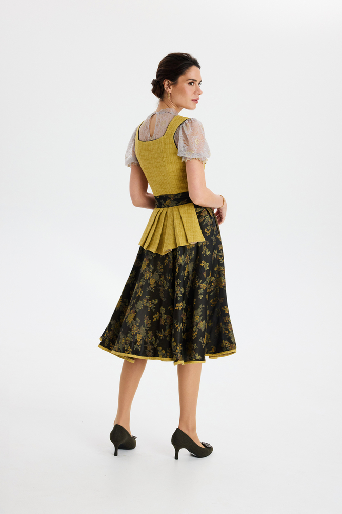 traumtrachten-dirndl-victoria-in-senfgelb image 6