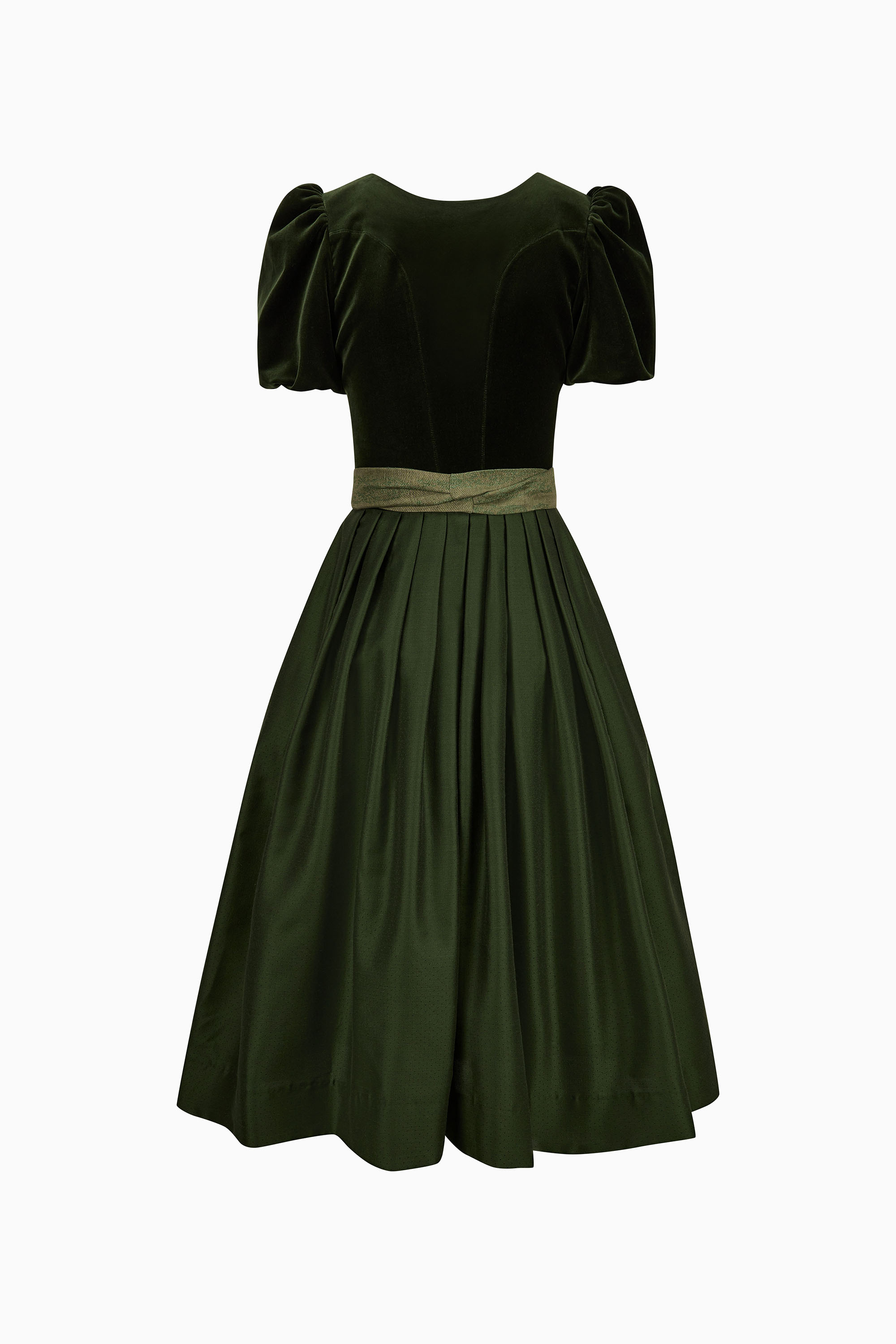 gottseidank-dirndl-laura-mit-geradem-ausschnitt-und-kurzem-puffarm-3 image 3
