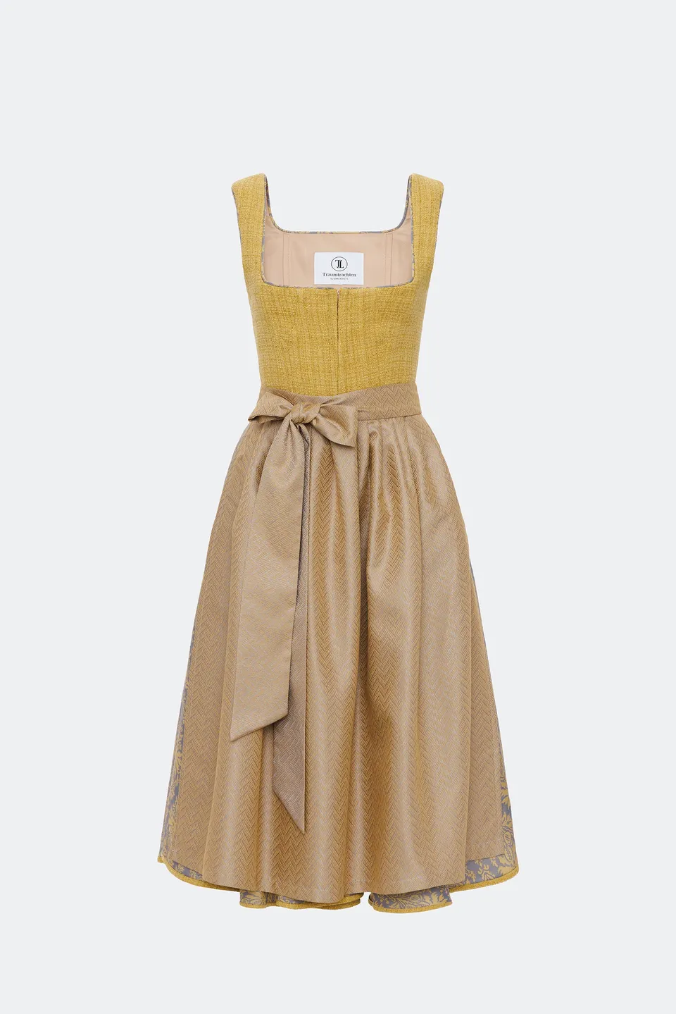traumtrachten-dirndl-isabella-in-goldgelb image 1